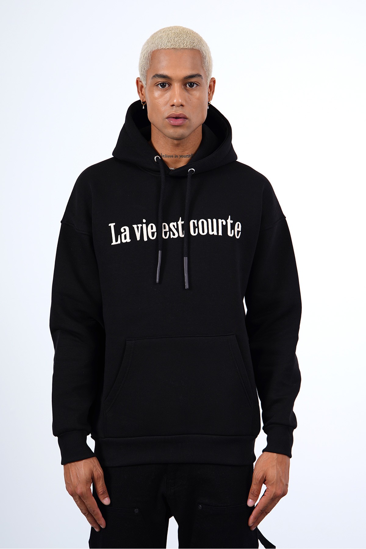 La Vie Est Courte Sweatshirt