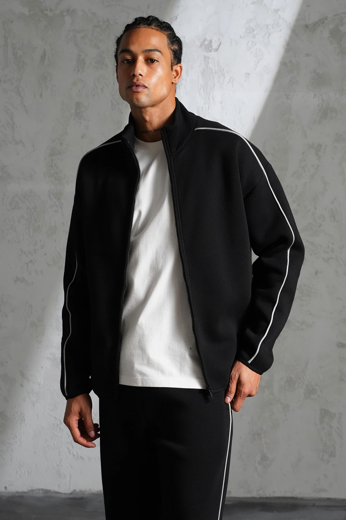 Şerit Detaylı  Eşofman Takım