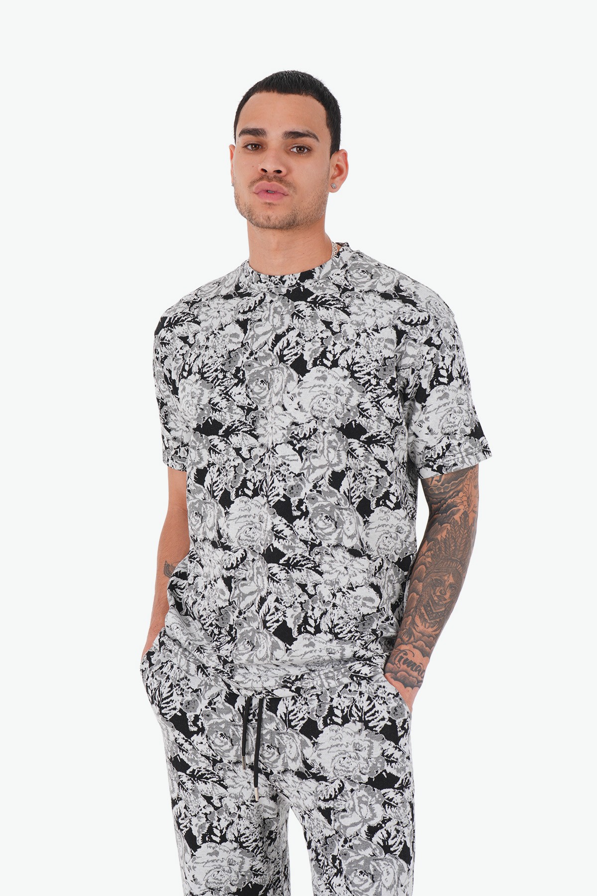 Mixed Rose Pattern T-Shirt Trousers Set