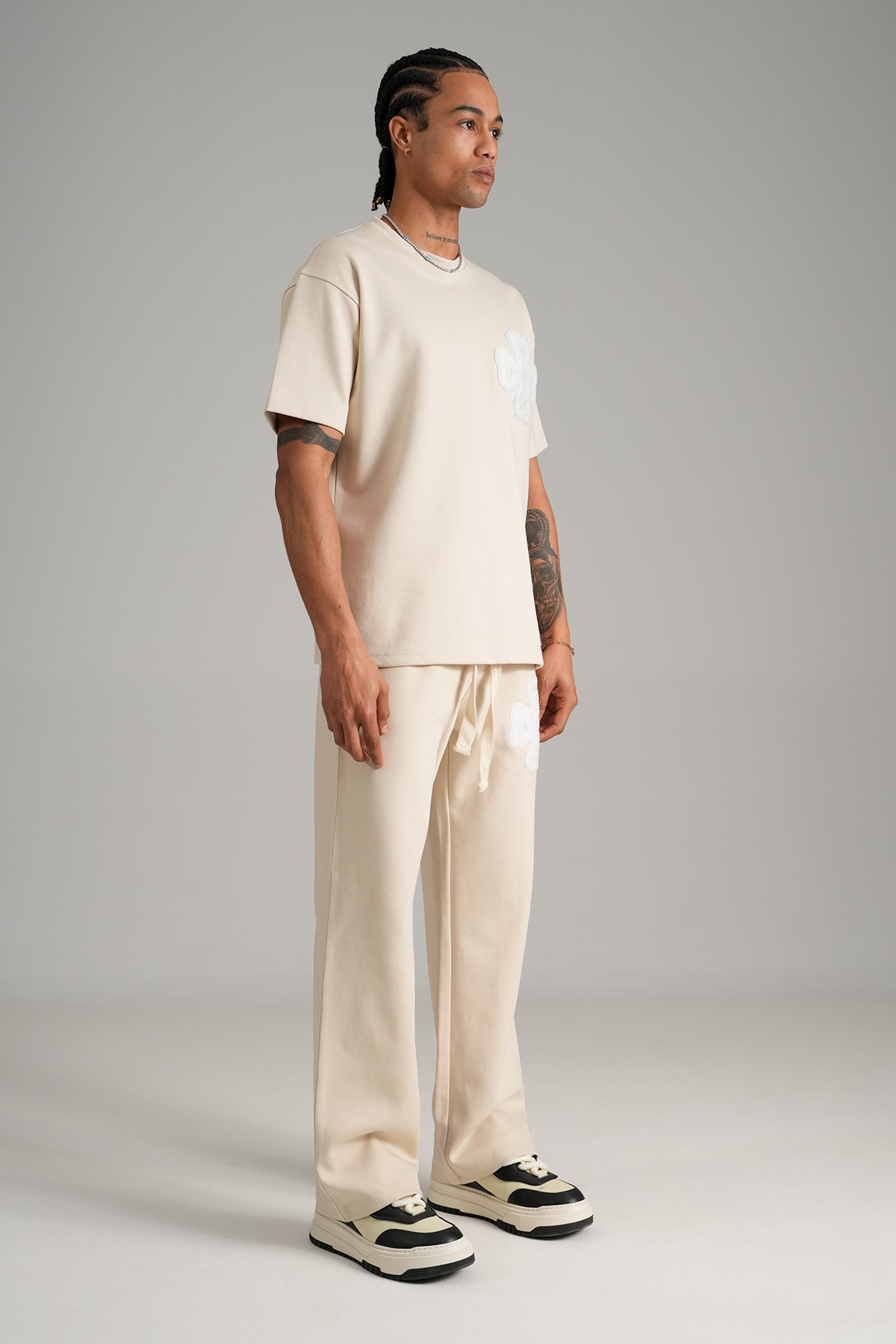 Yonca Detaylı Tişört Pantolon Takım - Beige
