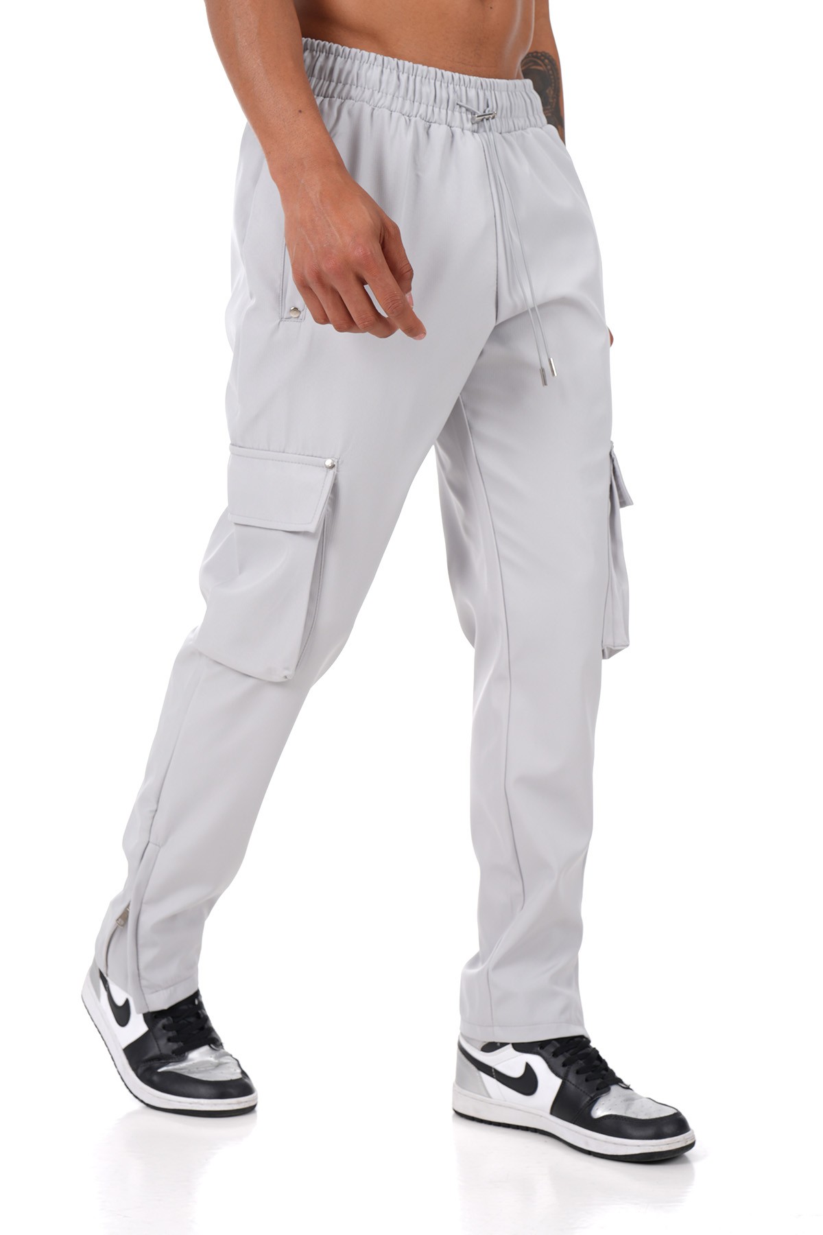 Regular Fit Zipped Cargo Pants