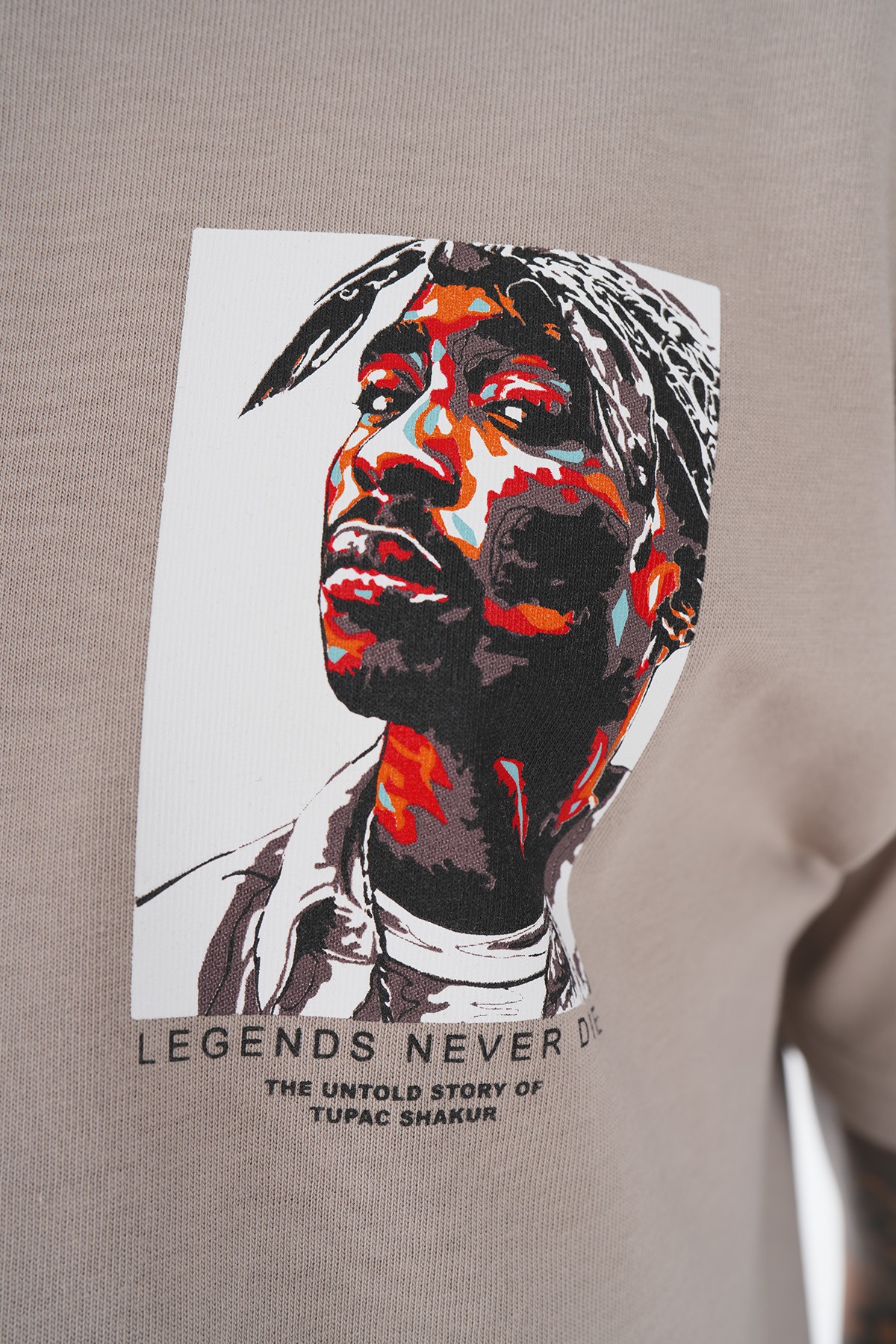 2Pac Legends Never Die Tişört