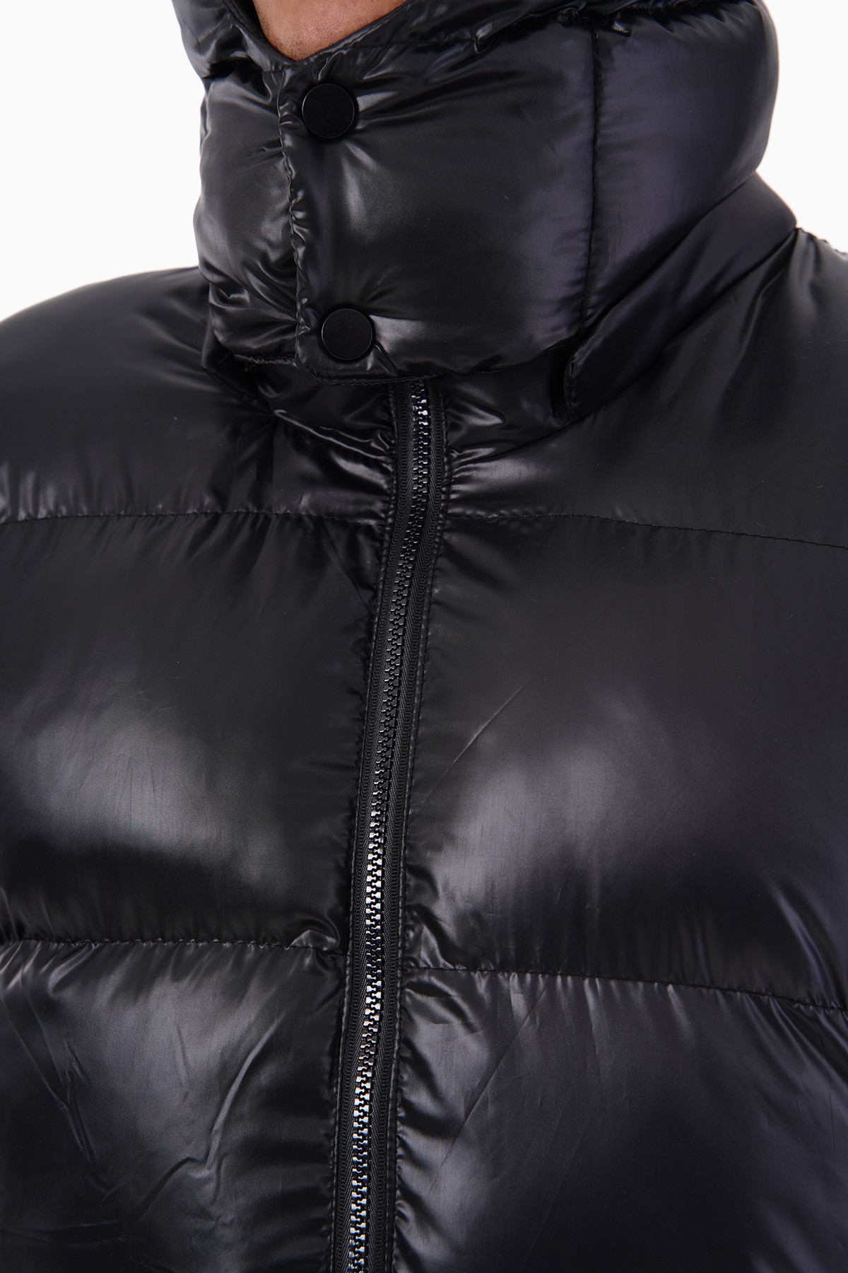 Shiny Hooded Puffer Jacket - black