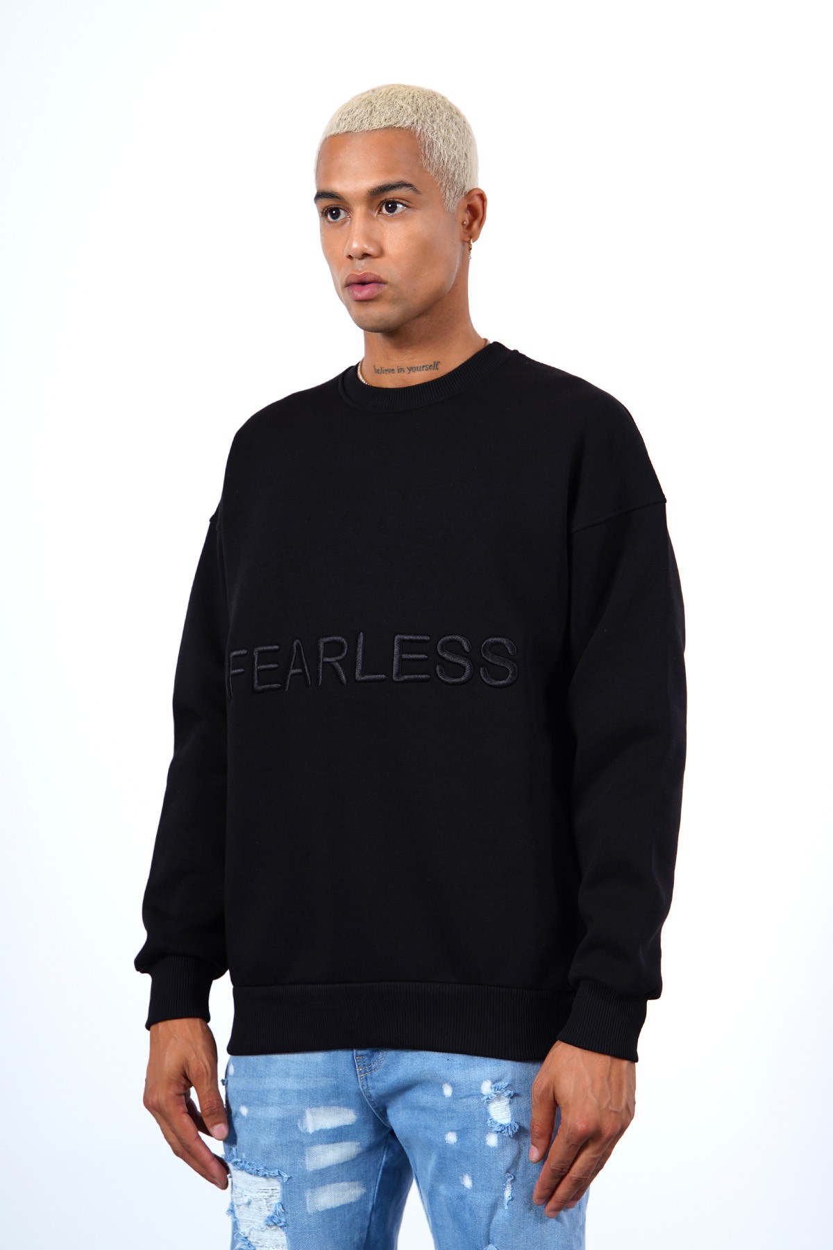 Fearless Embroidered Sweat - black