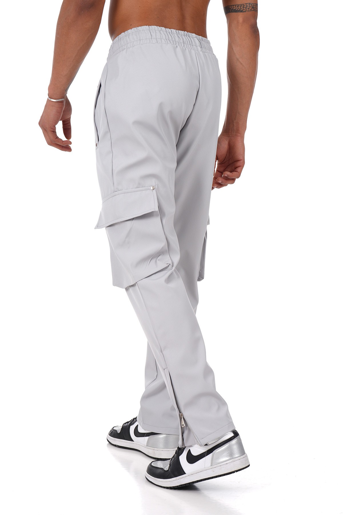 Regular Fit Zipped Cargo Pants