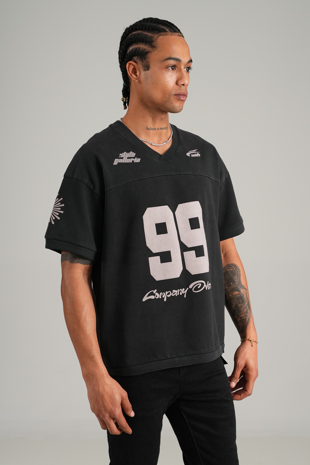 99 Baskılı V Yaka Oversize Tişört - anthracite