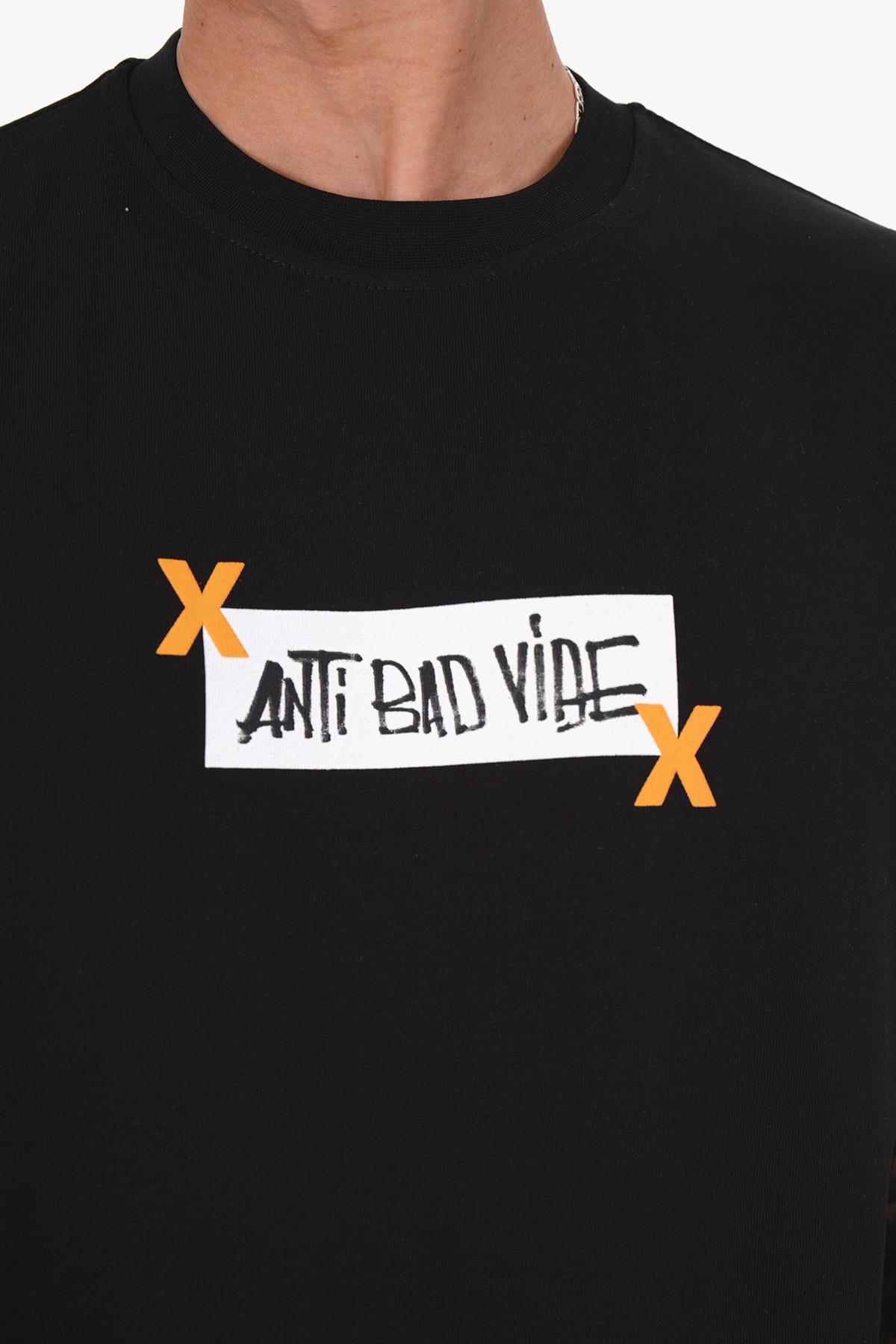 Anti Bad Vibe T-Shirt