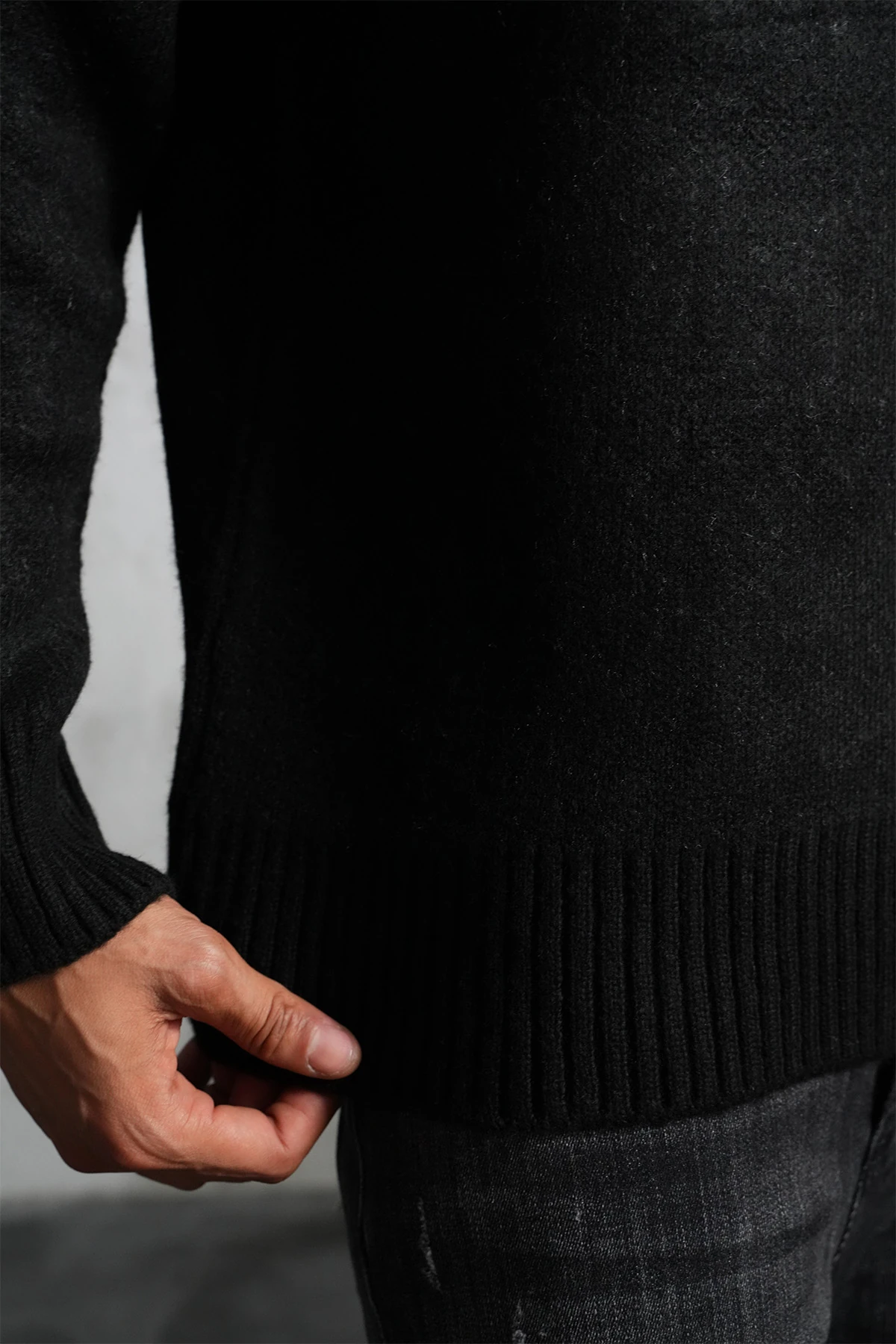 Kalp Detaylı Triko Kazak