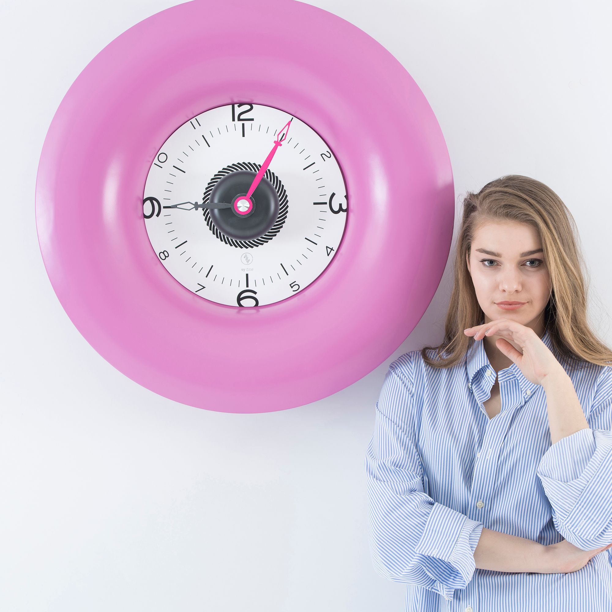 SY Time Datça 70 CM Duvar Saati - 6570 Patentli Manyetik Kadran Sistemi, Ayarlanabilir Kollar, Fiberglas ve Alüminyum Tasarım