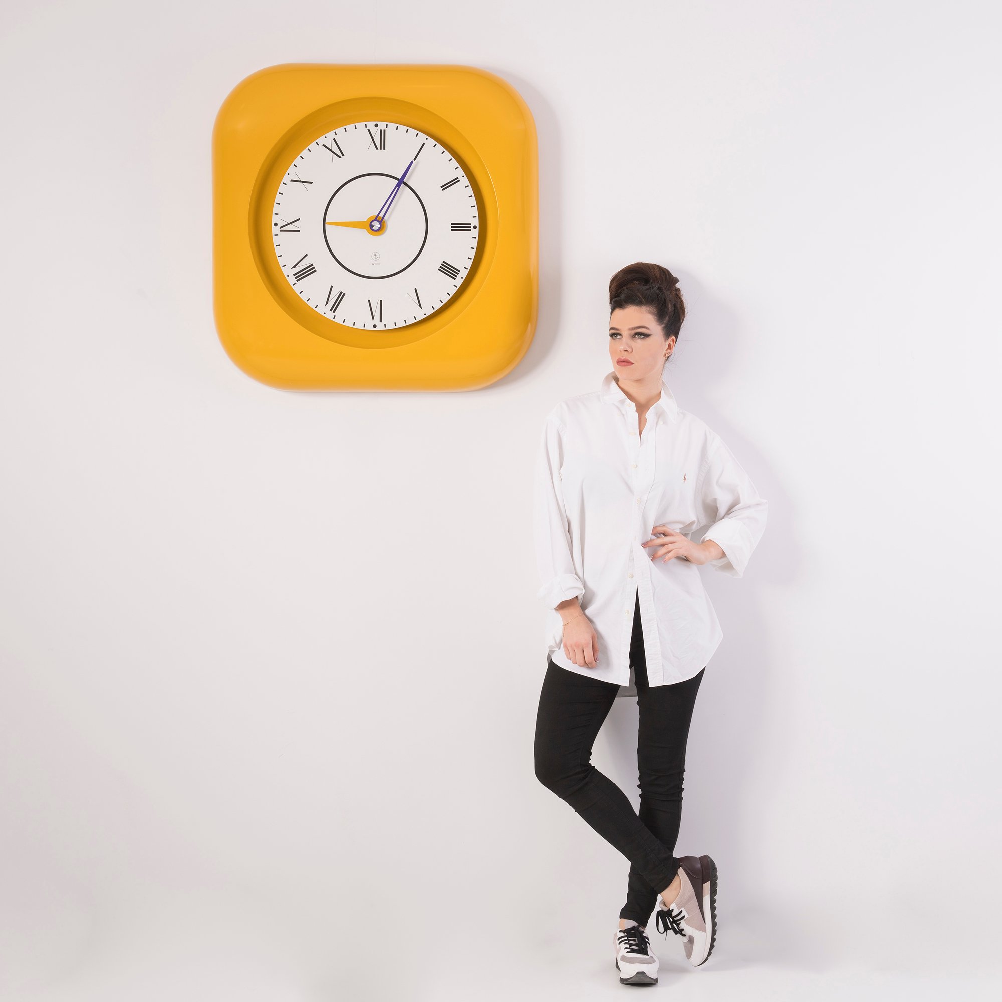 SY Time Knidos 80 CM Duvar Saati - 7171 Patentli Manyetik Kadran Sistemi, Ayarlanabilir Kollar, Fiberglas ve Alüminyum Tasarım