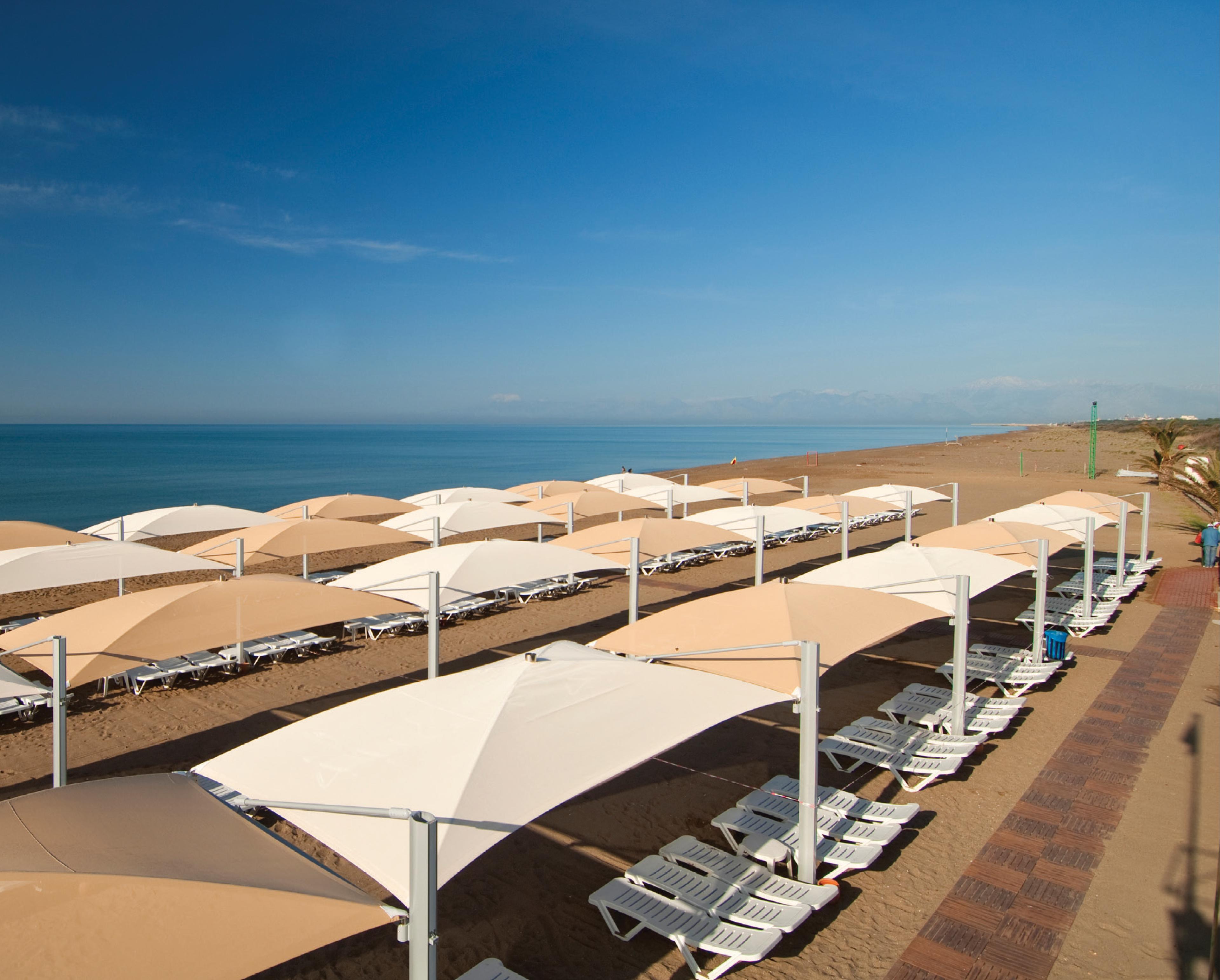 Beach/Pool Shade Systems (Standard 5 Sunbed Capacity)