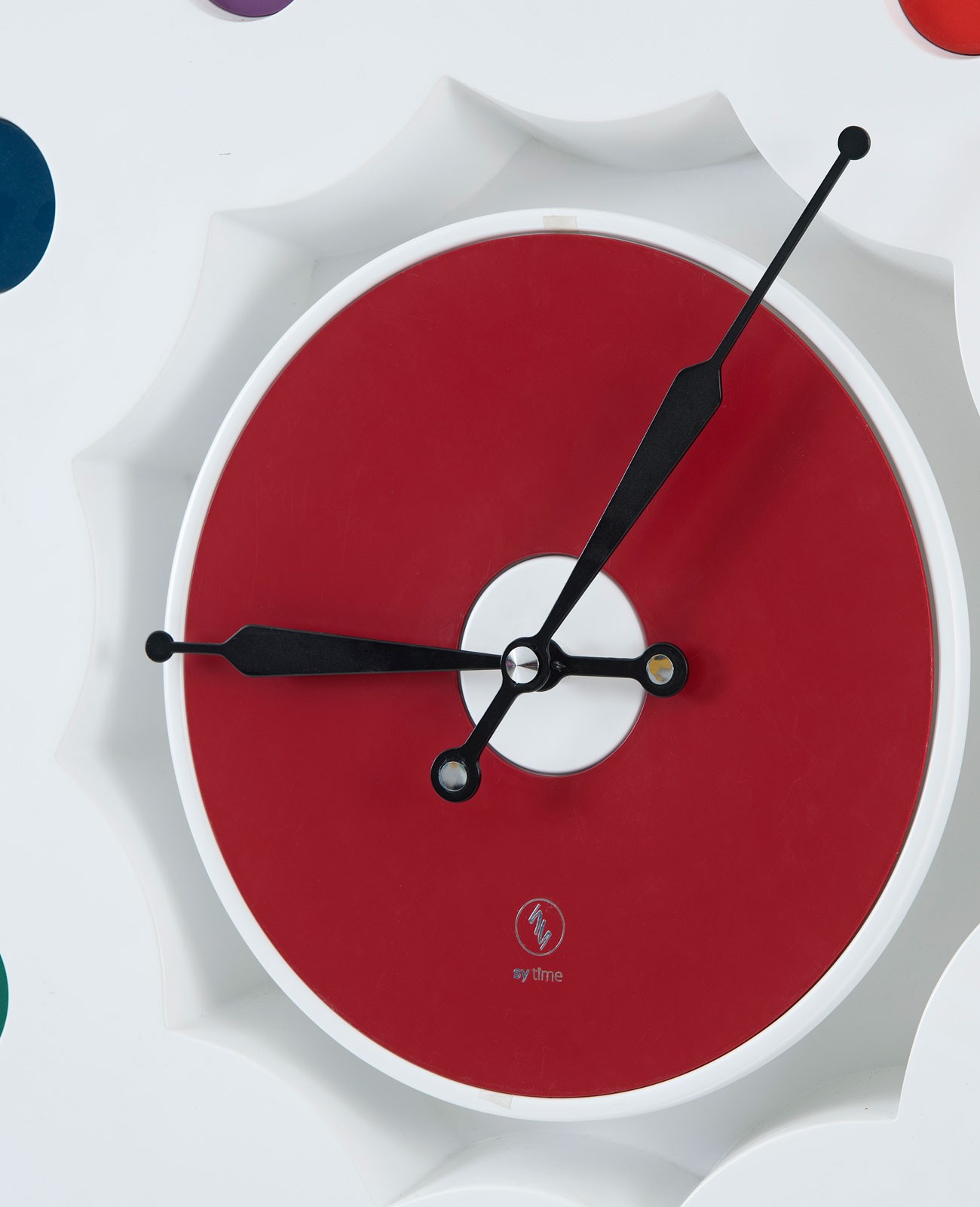 SY Time Hitit 120 CM Wall Clock Patented Magnetic Dial System, Adjustable Arms, Fiberglass and Aluminum Design
