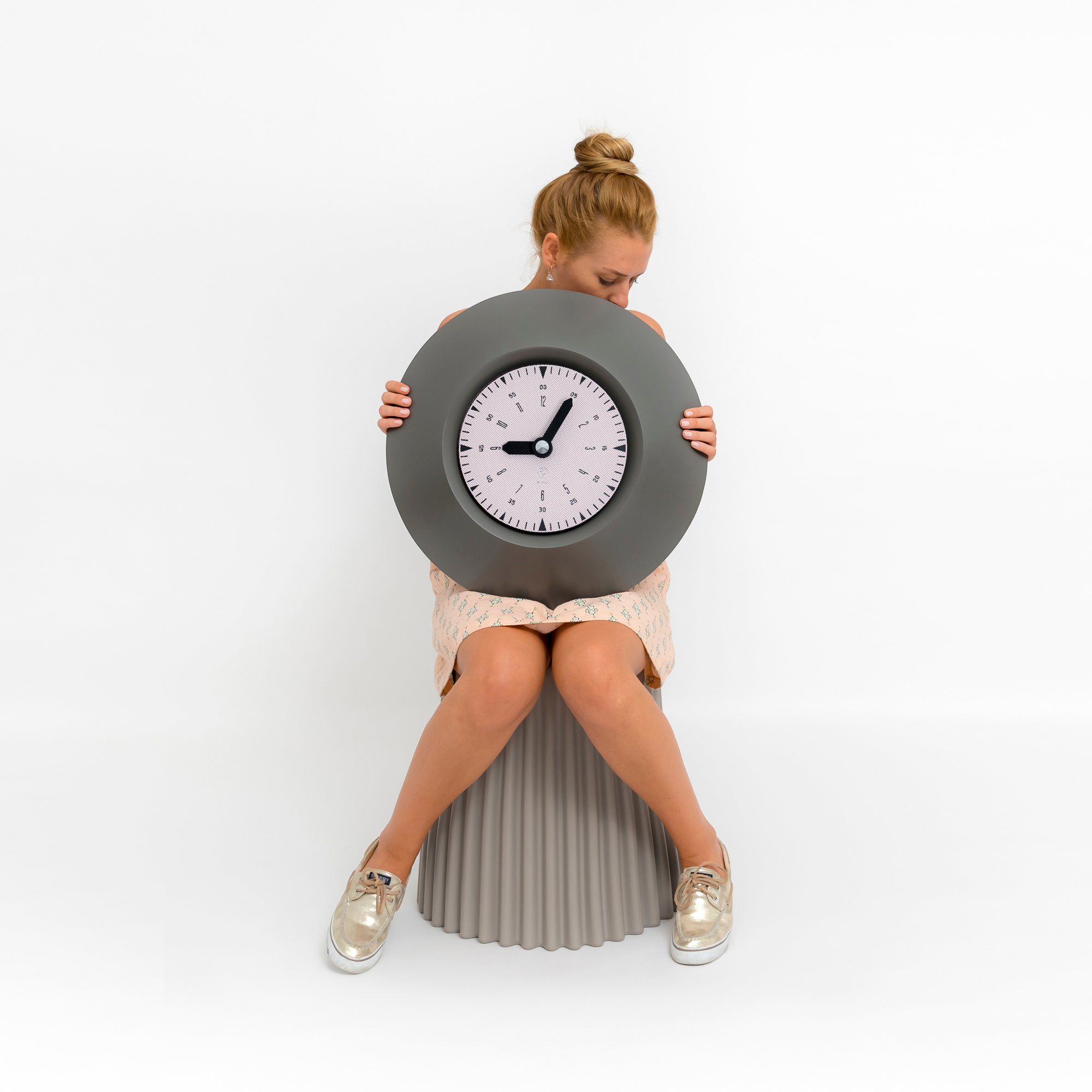 SY Time Assos 50 CM Duvar Saati - 9793 Patentli Manyetik Kadran Sistemi, Ayarlanabilir Kollar, Fiberglas ve Alüminyum Tasarım