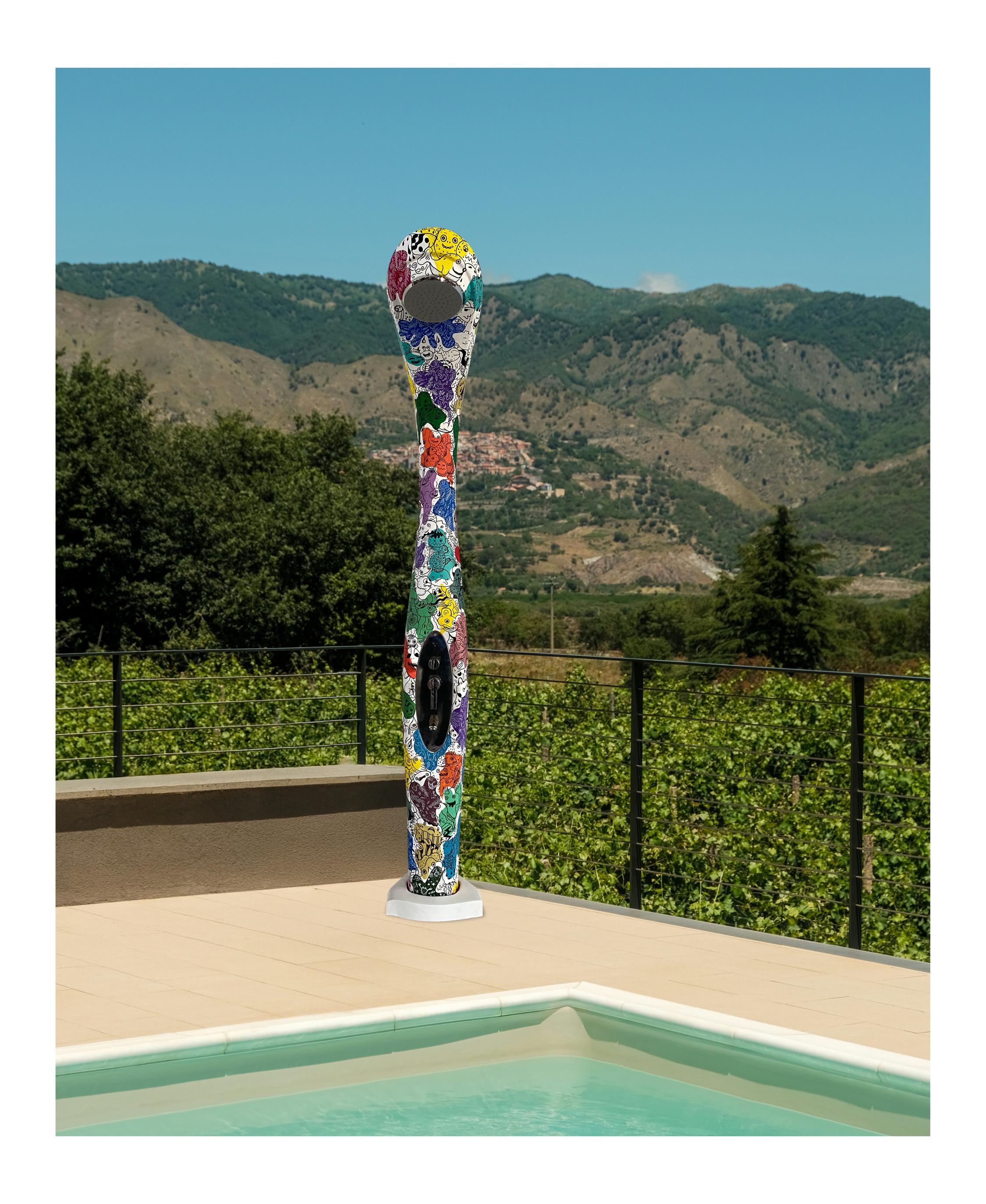 LAGO Outdoor Shower - Art