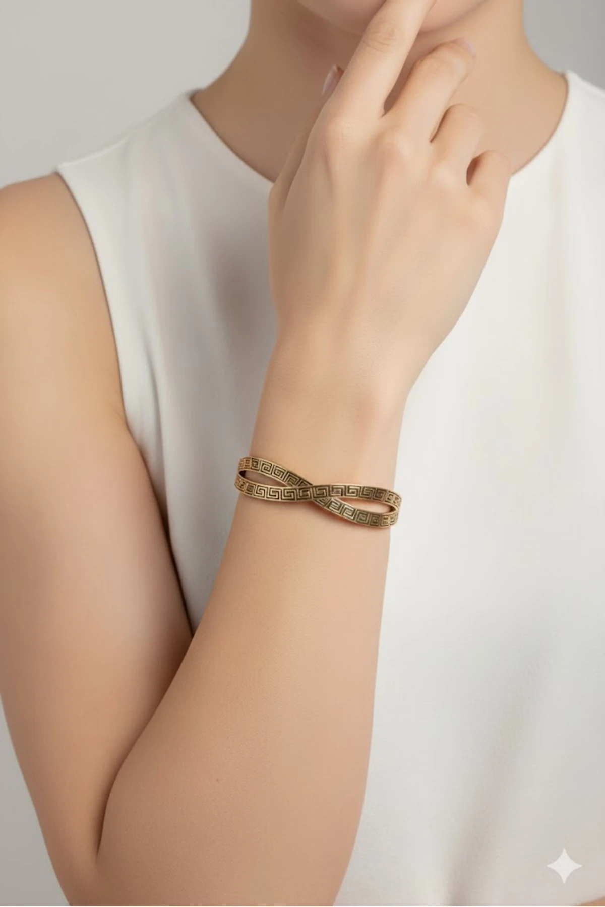 Çelik Kadın Kelepçe Bileklik Gold Renk Vintage 316L Kararmaz | Şık ve Dayanıklı Takı, Aksesuar