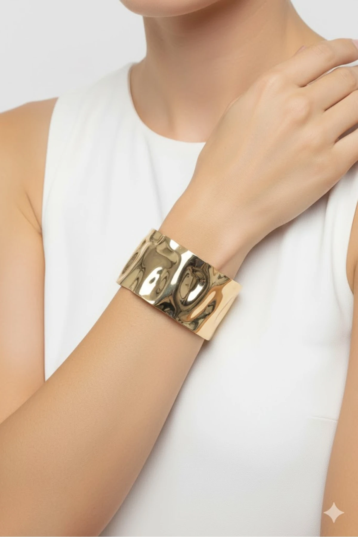 Kadın Levha Bileklik Pirinç Gold Renk | Şık ve Dayanıklı Takı, Aksesuar