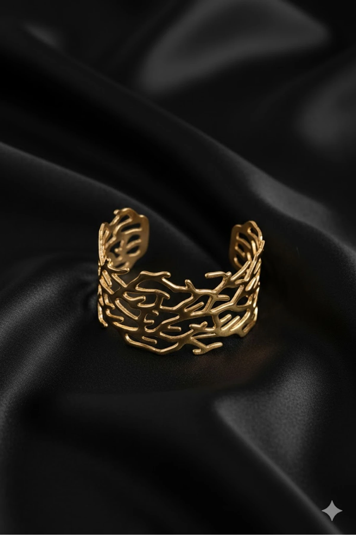 Pirinç Vintage Kadın Bileklik Gold Renk | Şık ve Dayanıklı Takı, Aksesuar