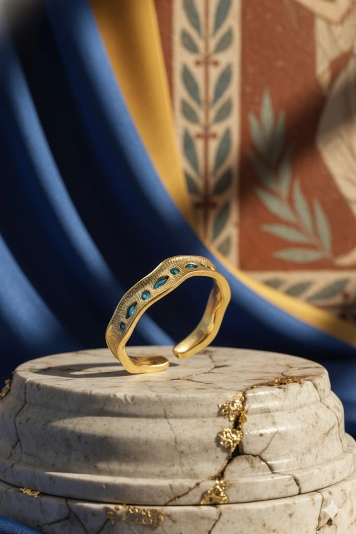 Pirinç Vintage Kadın Yüzük Gold Renk Zirkon Taşlı | Şık ve Dayanıklı Takı, Aksesuar