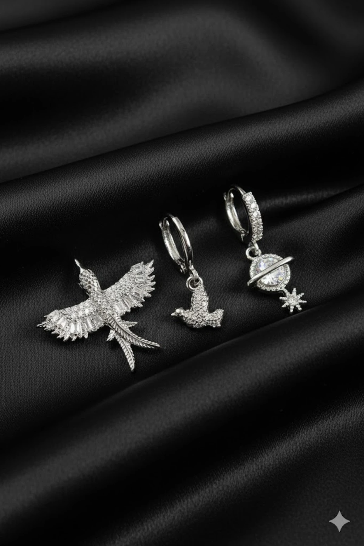 Pirinç Kadın Küpe Zirkon Taşlı 3'lü Kuş Model Gümüş Renk | Şık ve Dayanıklı Takı, Aksesuar