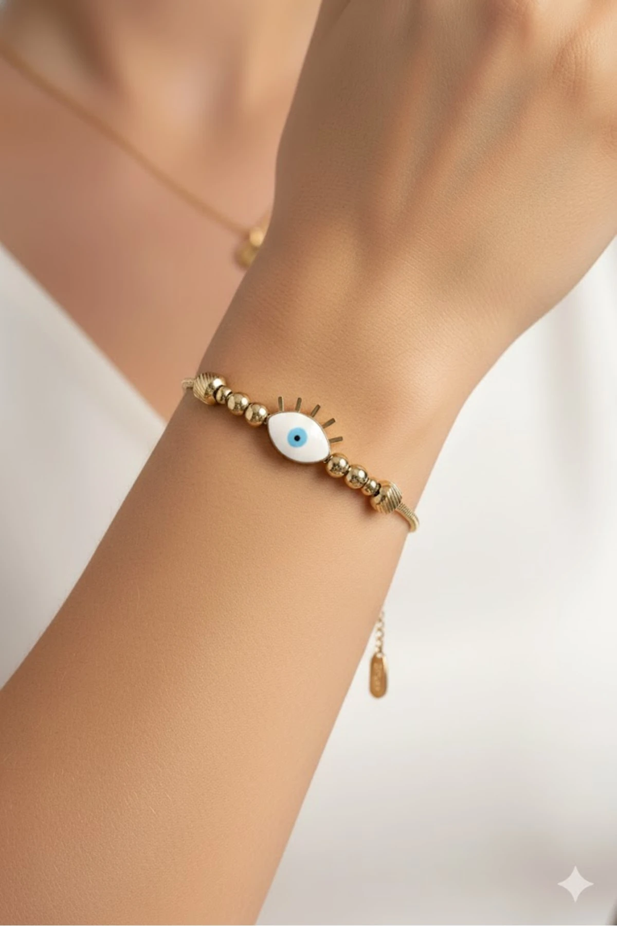 Çelik Kadın Bileklik Göz Charm Model Gold Renk 316L Kararmaz | Şık ve Dayanıklı Takı, Aksesuar