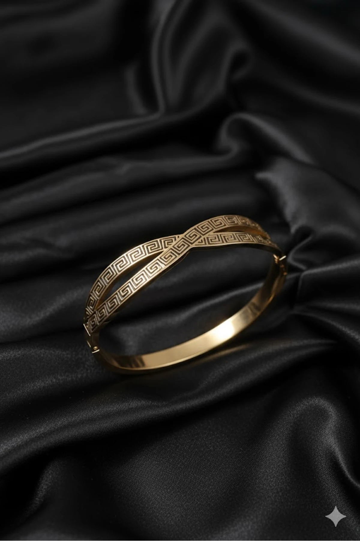 Çelik Kadın Kelepçe Bileklik Gold Renk Vintage 316L Kararmaz | Şık ve Dayanıklı Takı, Aksesuar