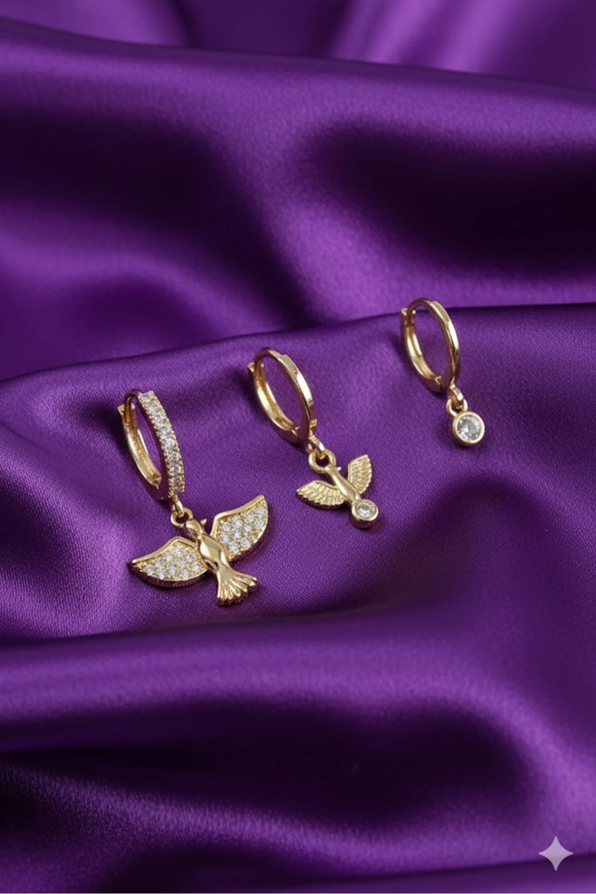 Pirinç Kadın Küpe Zirkon Taşlı 3'lü Kuş Model Gold Renk | Şık ve Dayanıklı Takı, Aksesuar