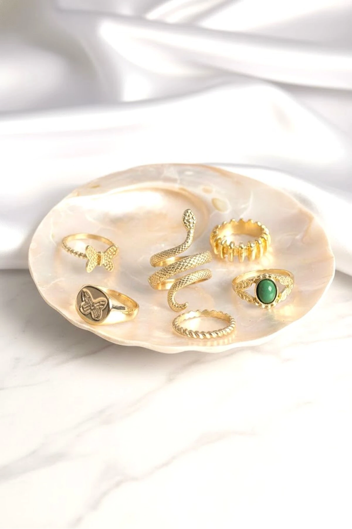 Pirinç 6'Lı Kadın Yüzük Seti Gold Renk İşlemeli Yılan Model Kelebek Detay | Şık ve Dayanıklı Takı