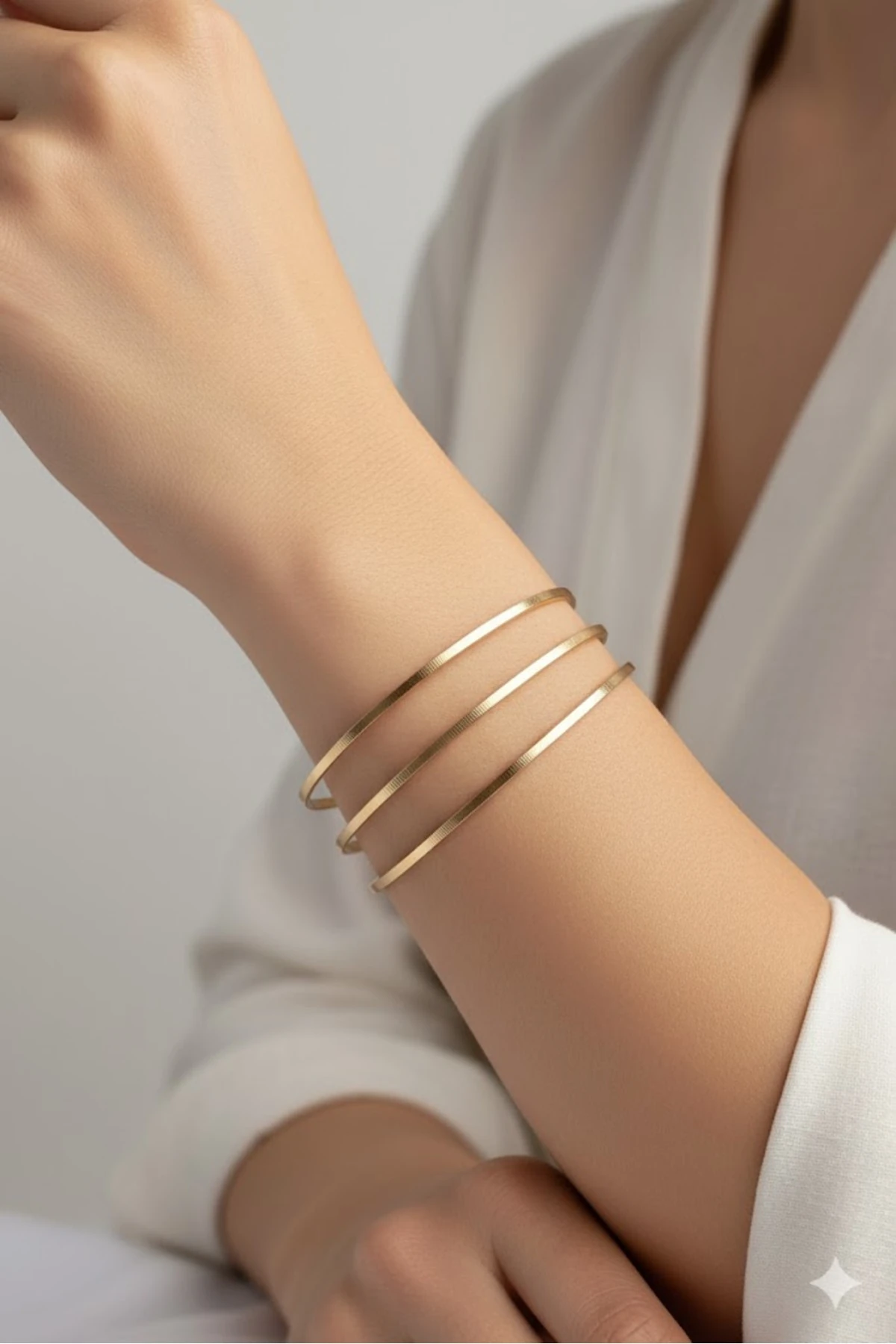 Çelik Kadın Bilezik Gold Renk Ajda Model 65 mm 316L Kararmaz | Şık ve Dayanıklı Takı, Aksesuar