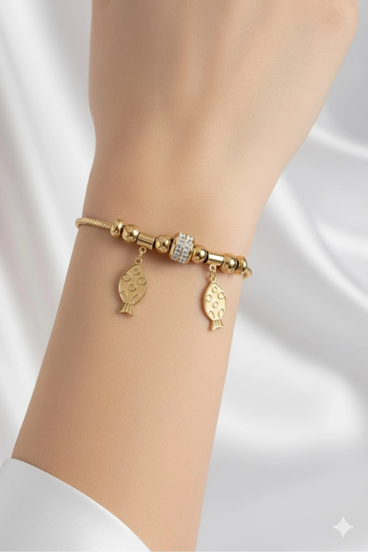 Kadın Bileklik Gold Renk Balık Model Kararmaz 316L Çelik | Şık ve Dayanıklı Takı, Aksesuar