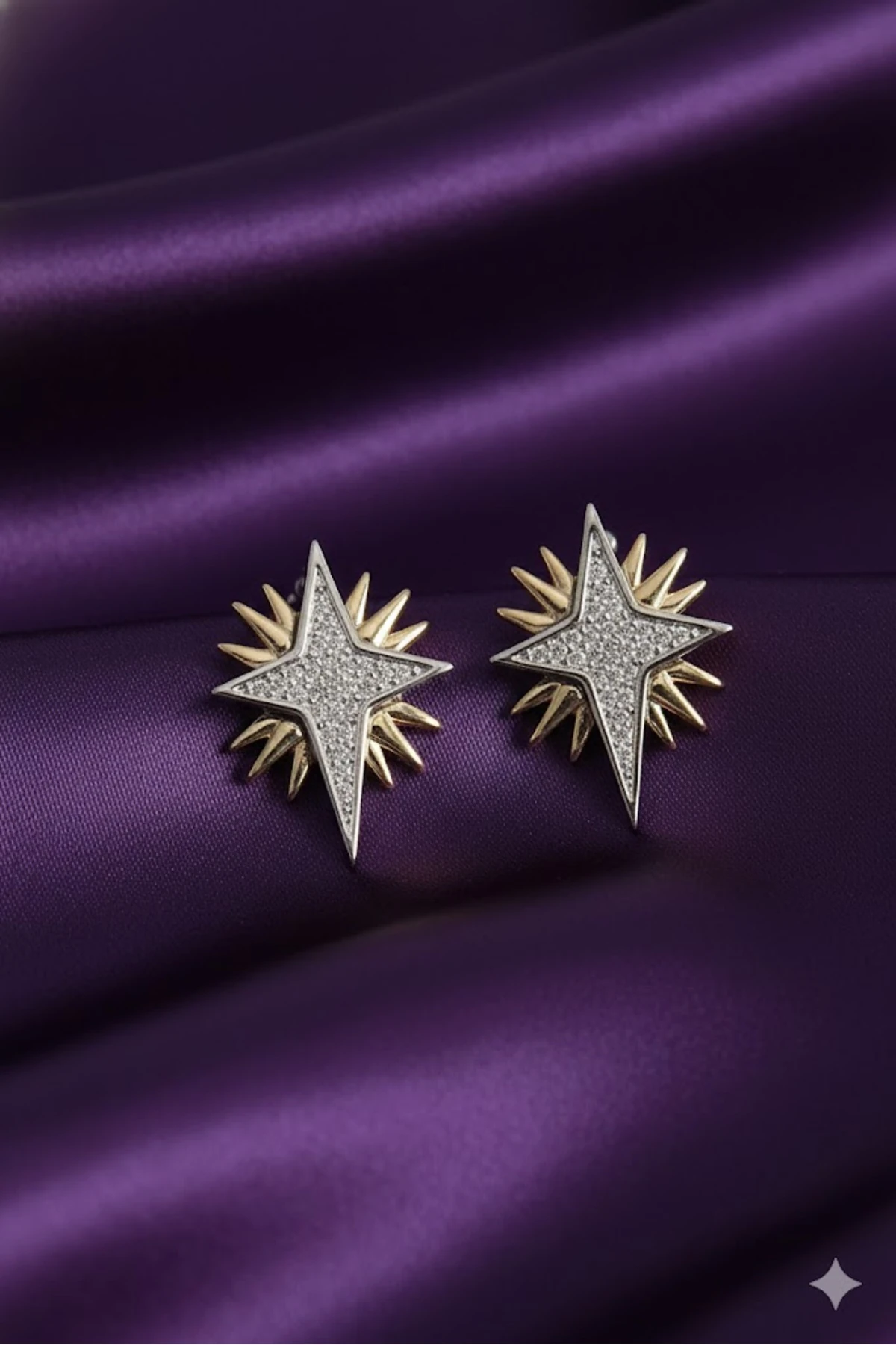 Pirinç Gold Gümüş Renk Kutup Yılıdız Model Kadın Küpe | Şık ve Dayanıklı Takı, Aksesuar