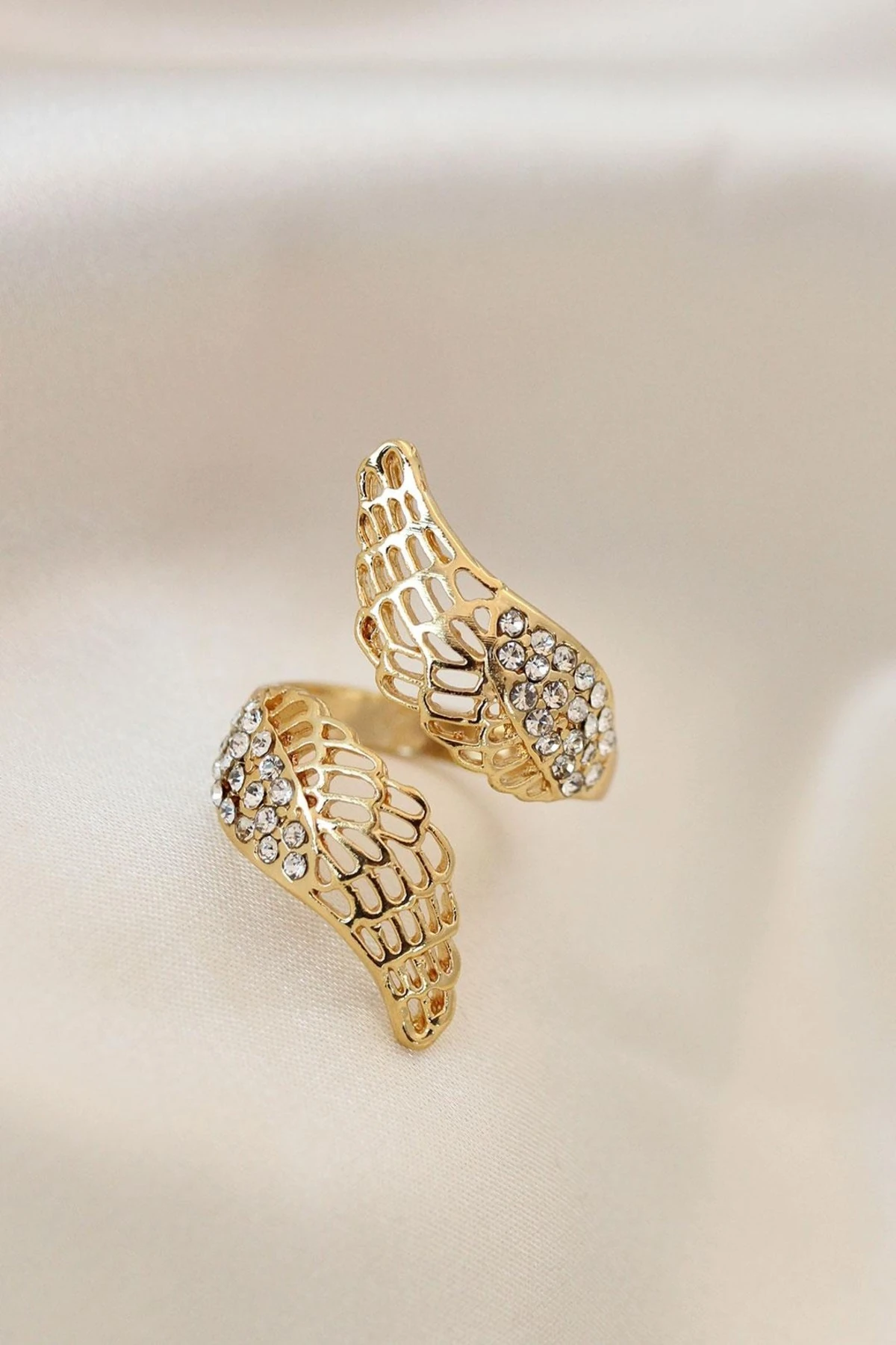 Ayarlanabilir Kanat Yüzük Gold Renk Metal Zirkon Taşlı | Şık ve Dayanıklı Takı, Aksesuar