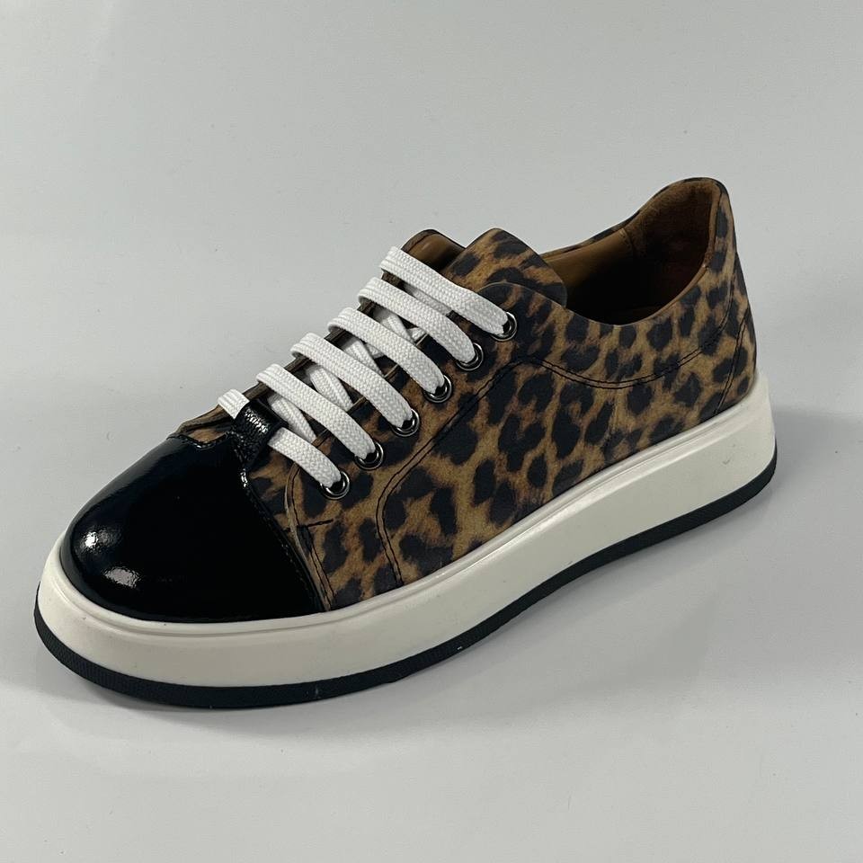 Black Leopar Sneaker 