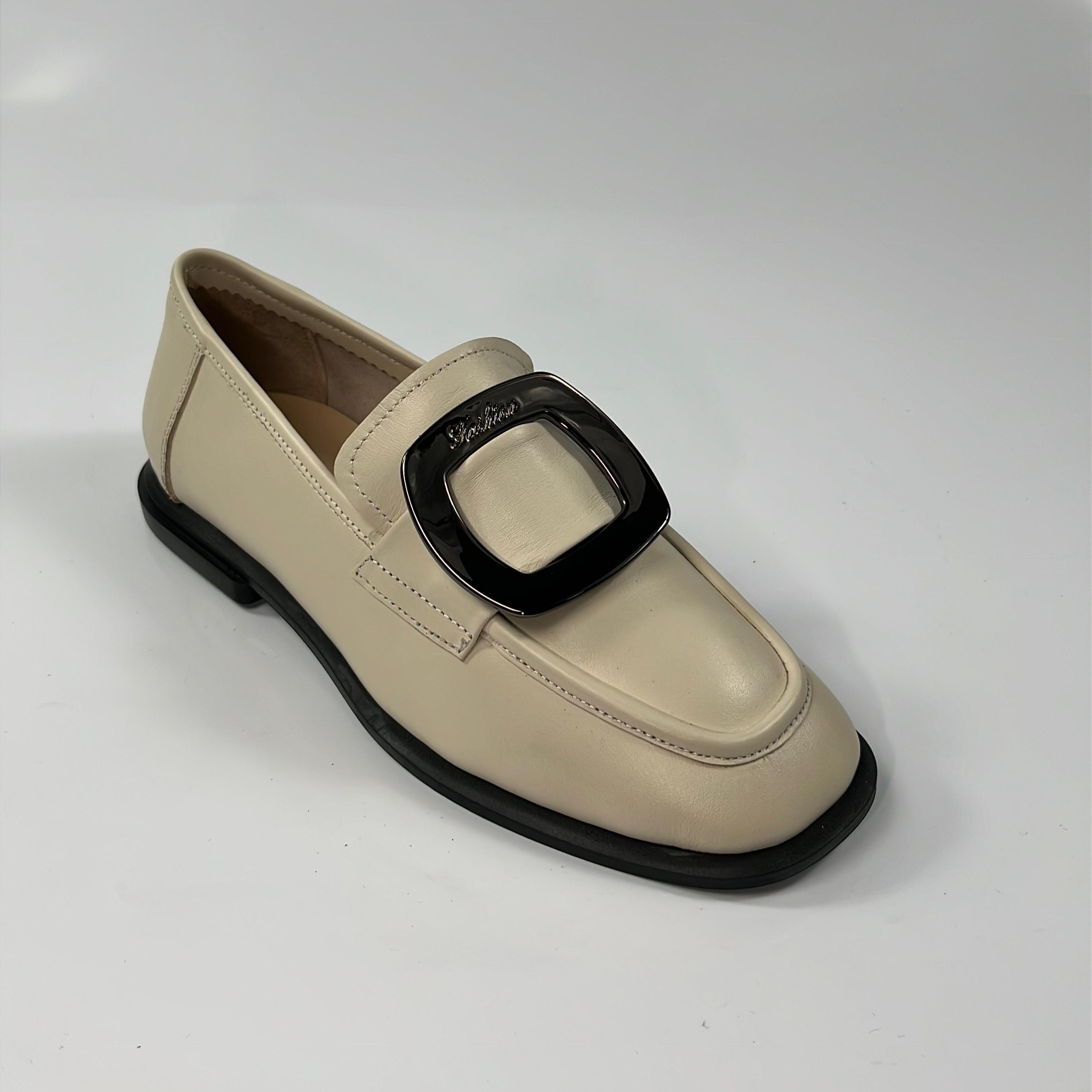 Bej Buckle Loafer