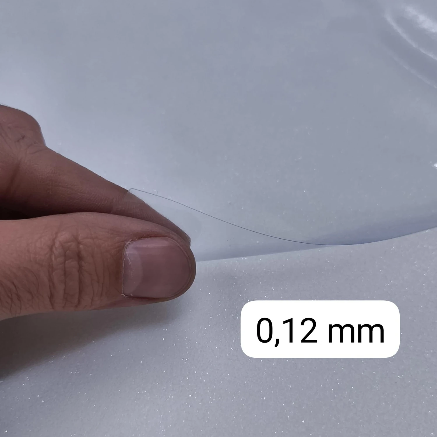 Şeffaf PVC 0,12 mm İnce (Hafif Pudralı) Masa Örtüsü Kaymaz Koruyucu