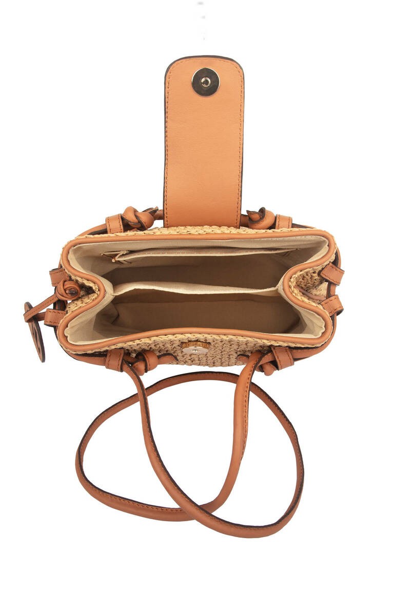 Hein Hand-Knitted Leather Systersoul