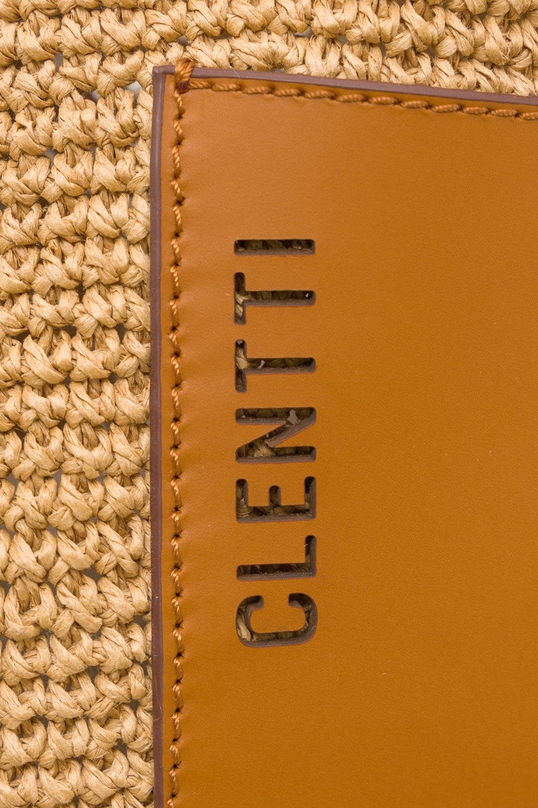 Bucket Hand-Knitted Leather Karen