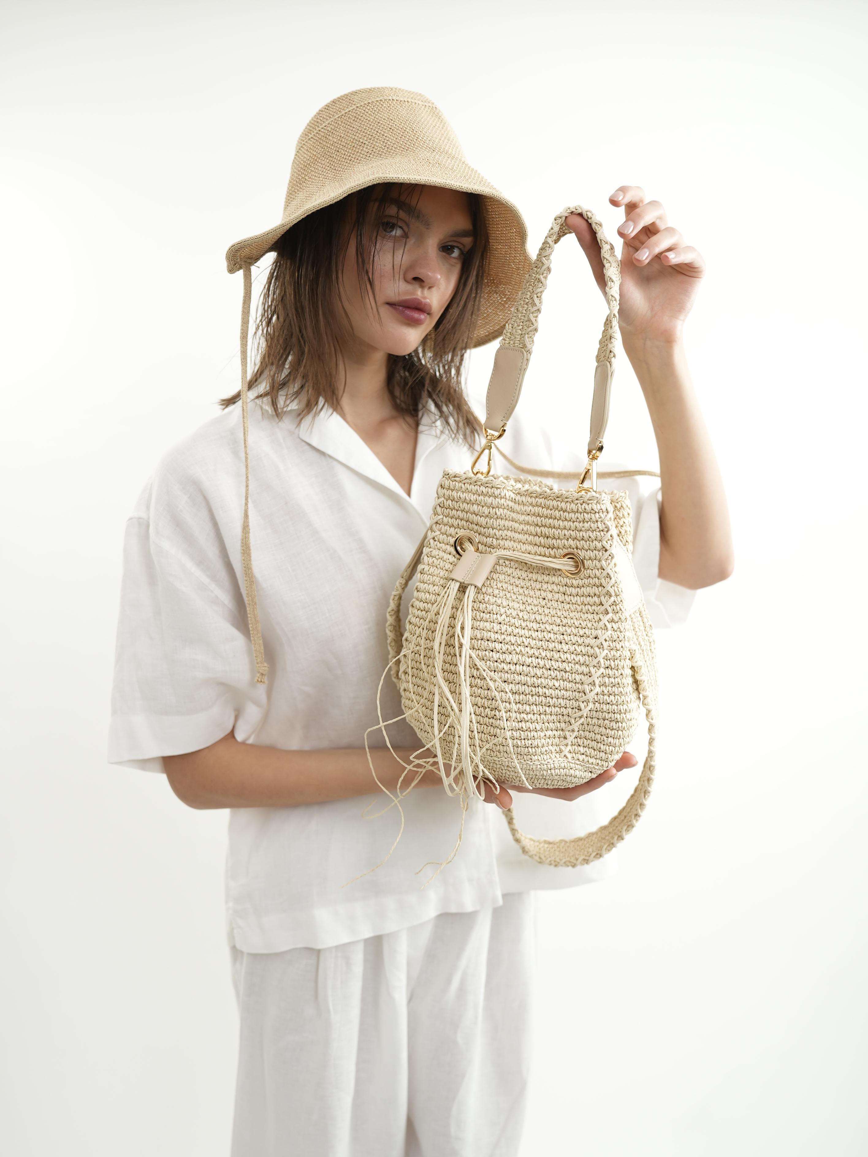 Micro Knitted-Hand Leather Paper - krem