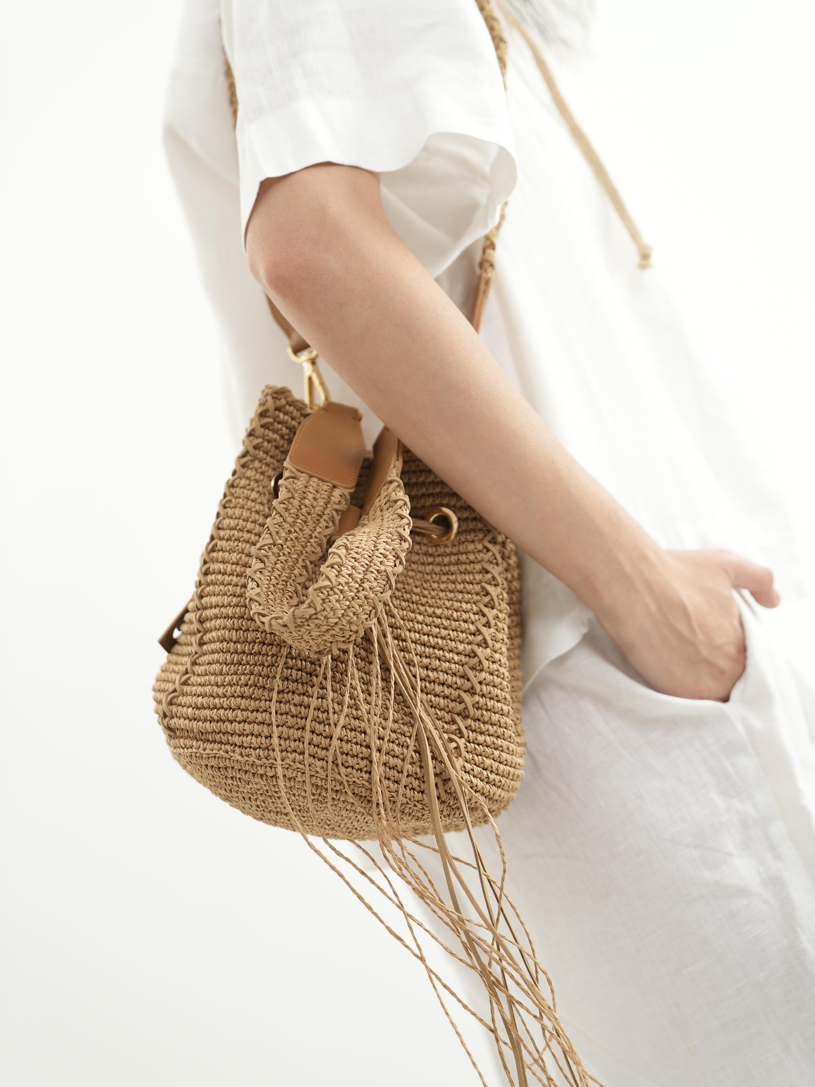 Micro Knitted-Hand Leather Paper - taba