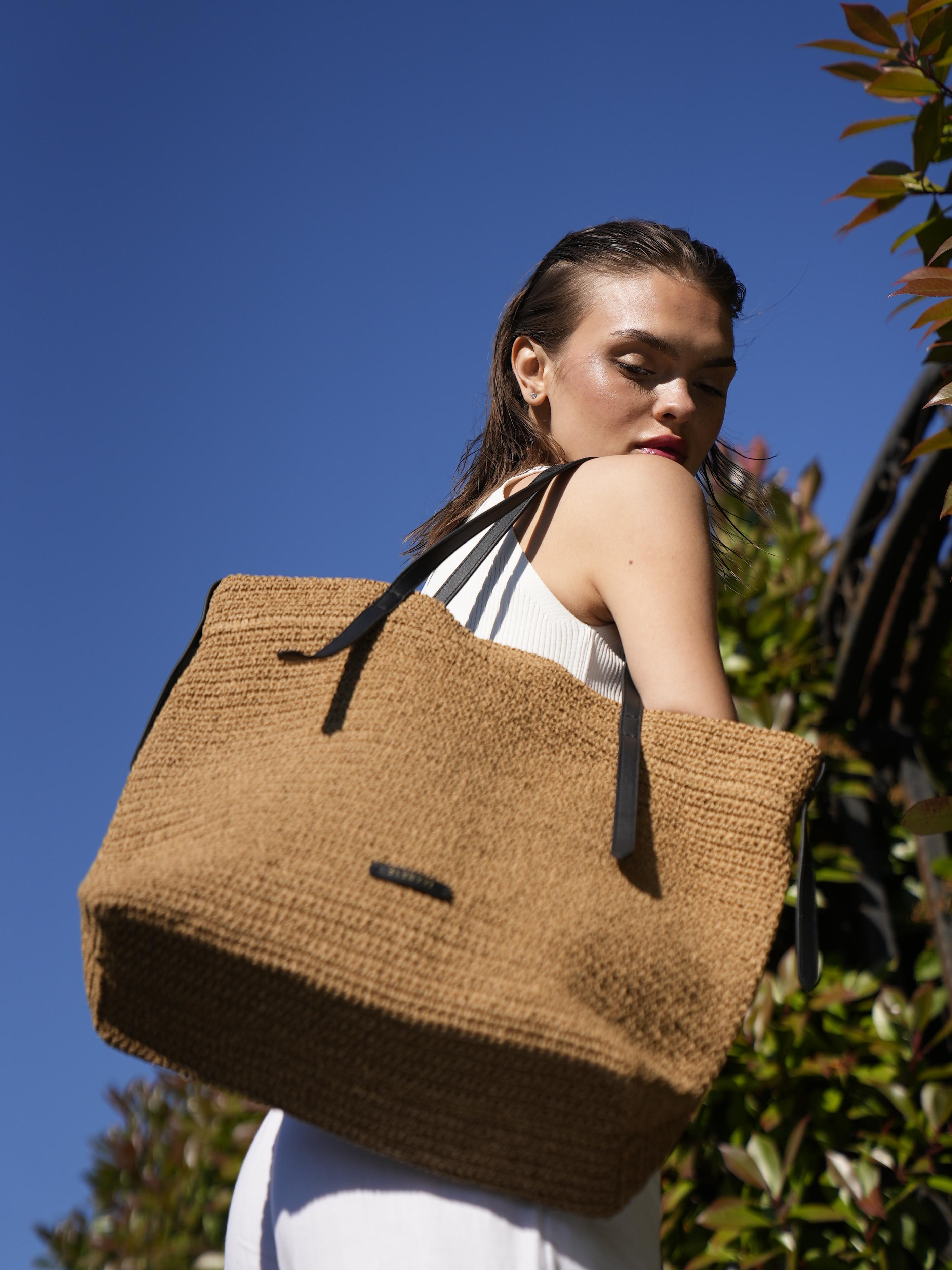 Aytull Knittted- Hand Leather Paper - taba