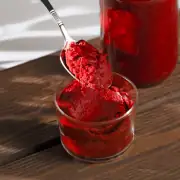 Ev Yapımı Doğal Tatlı Biber Salçası 500 Gr