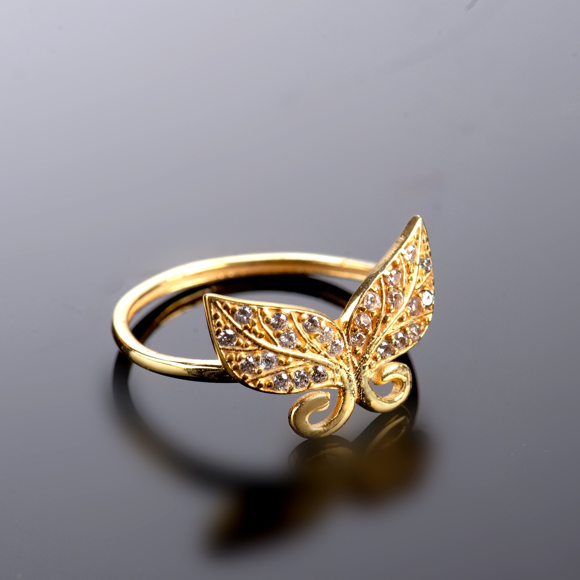 Kelebek Etkisi: 925 Ayar Kadın Gümüş Yüzük İle Stilinizi Dönüştürün