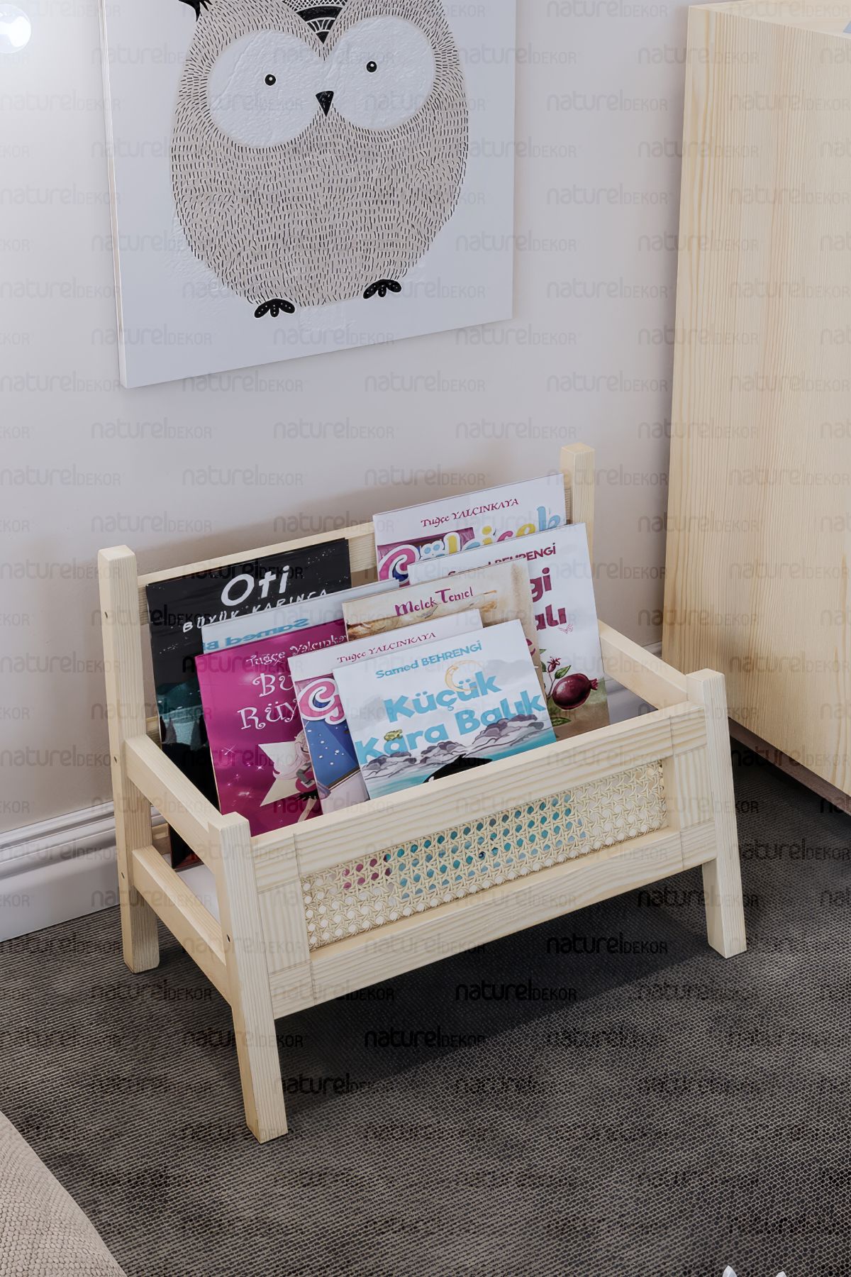 Baby Shark Hazeranlı Masif Ahşap Montessori Bank Kitaplık Ve Hazeran Dergilik