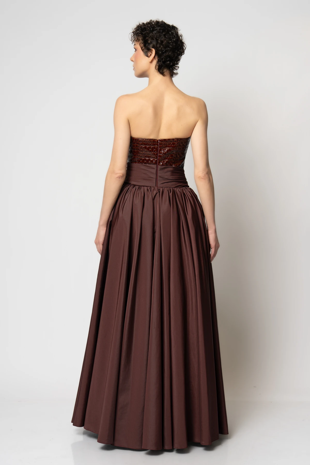 Deri büstiyerli belden parça detaylı tafta etekli abiye elbise - Kahverengi