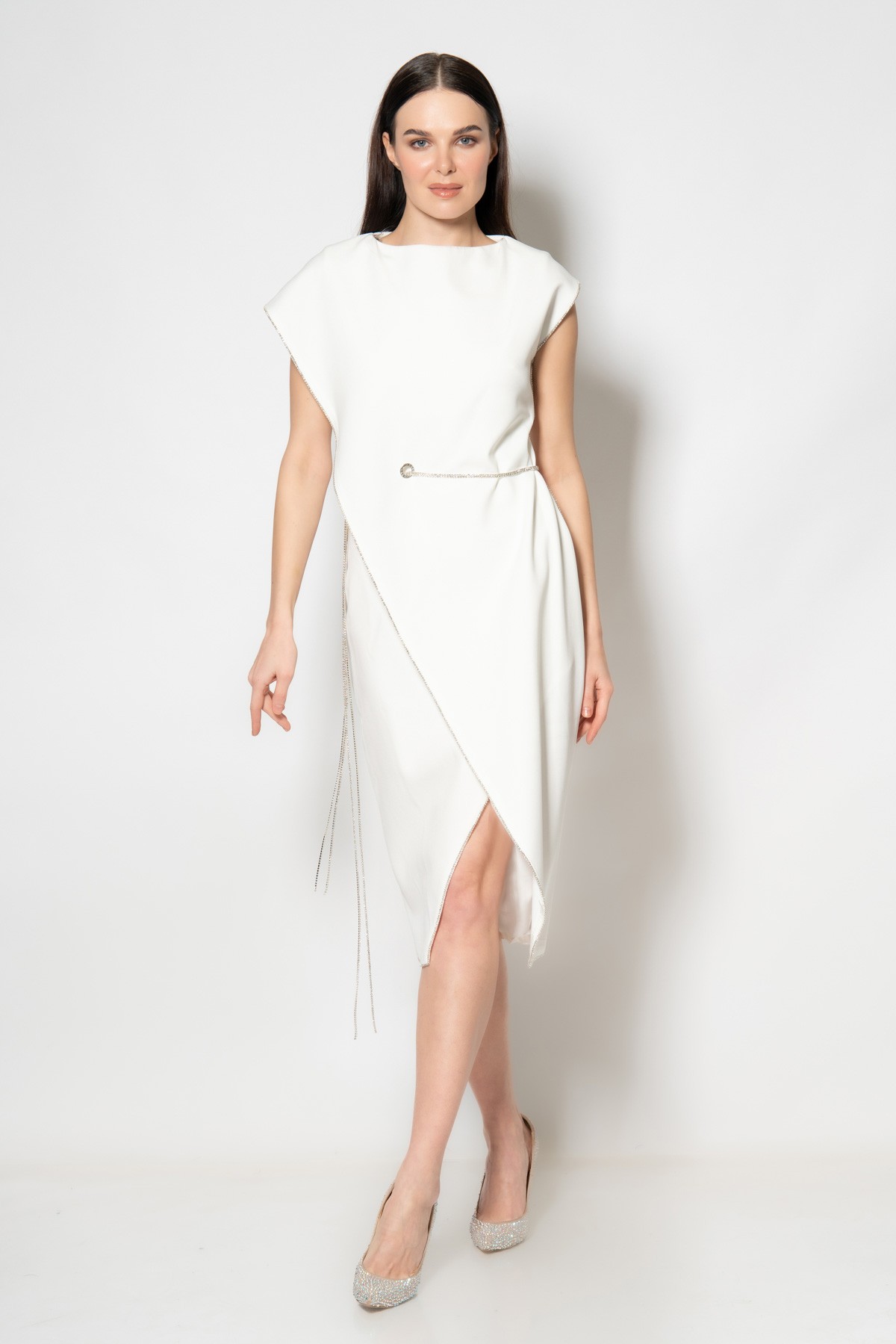 Boydan şerit aksesuarlı taş şerit kemerli krep abiye elbise - Ekru