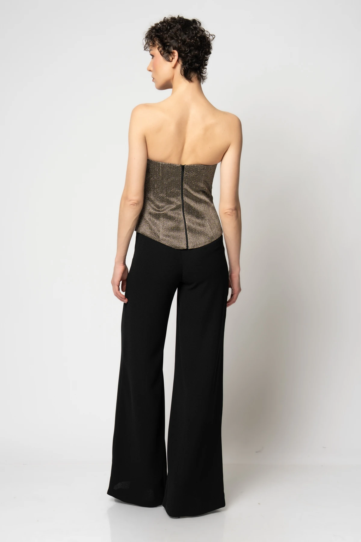 Korsajı deri çiçekli simli büstiyer krep pantolon abiye takım - Gold