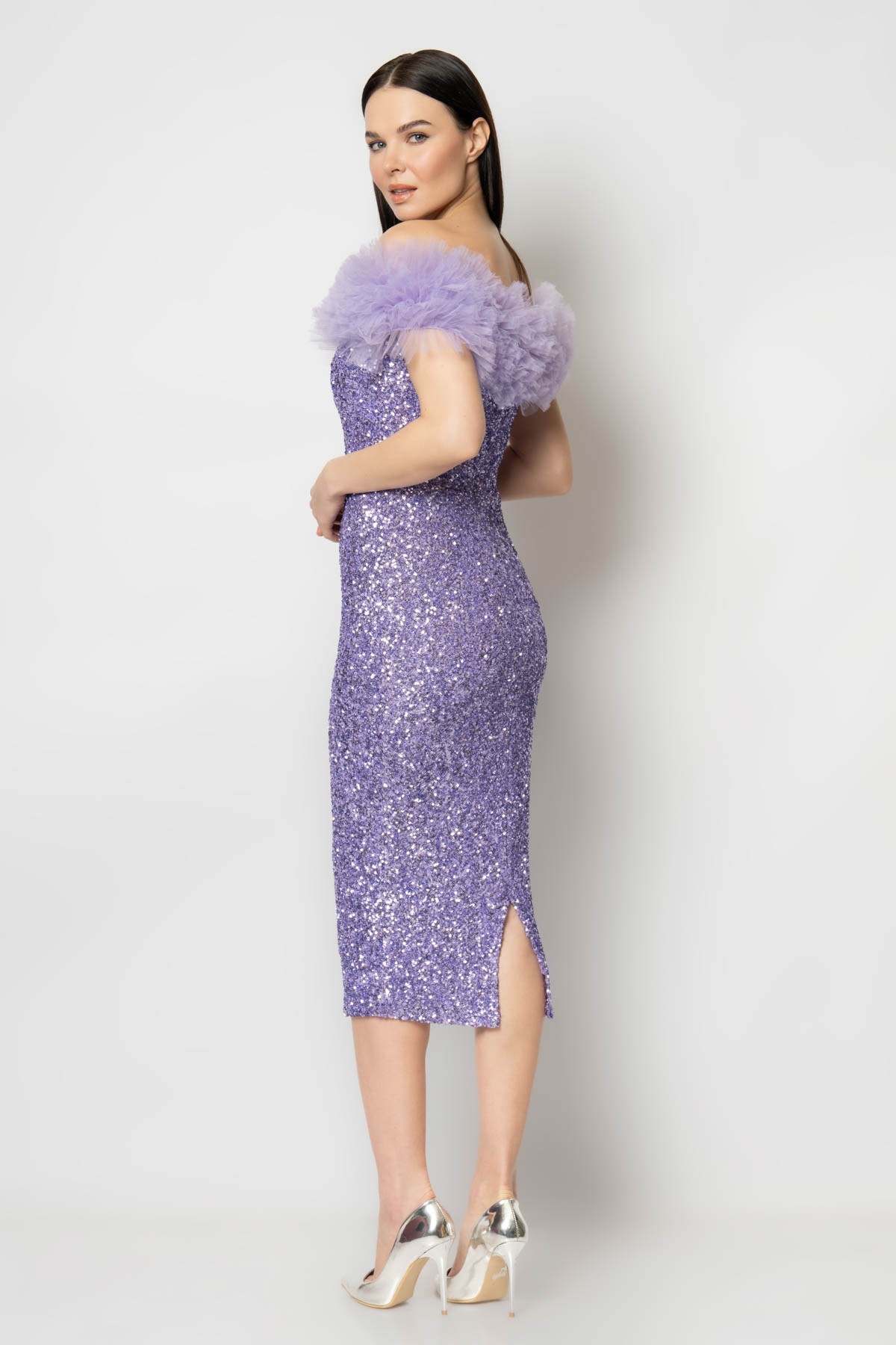 Robası tülden fırfırlı straplez payet abiye elbise - Lila