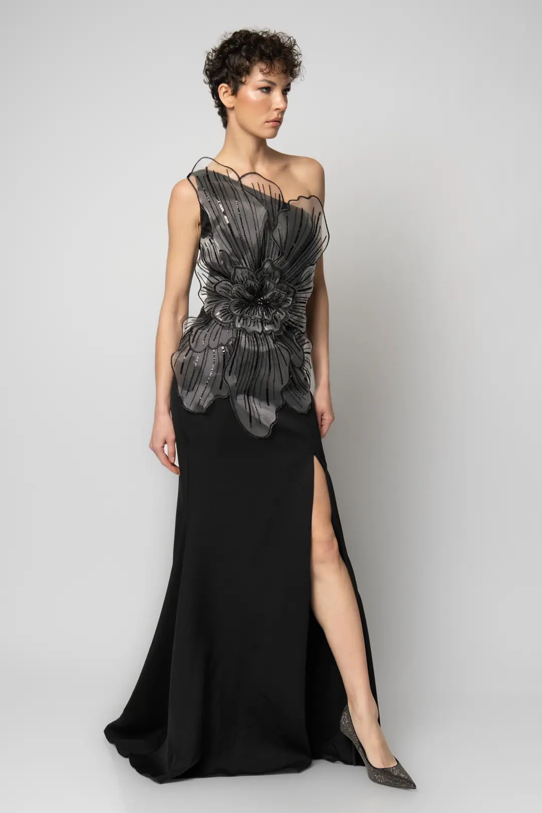 RENGIN branded One-Shoulder Crepe Evening Dress with Oversized Floral ...