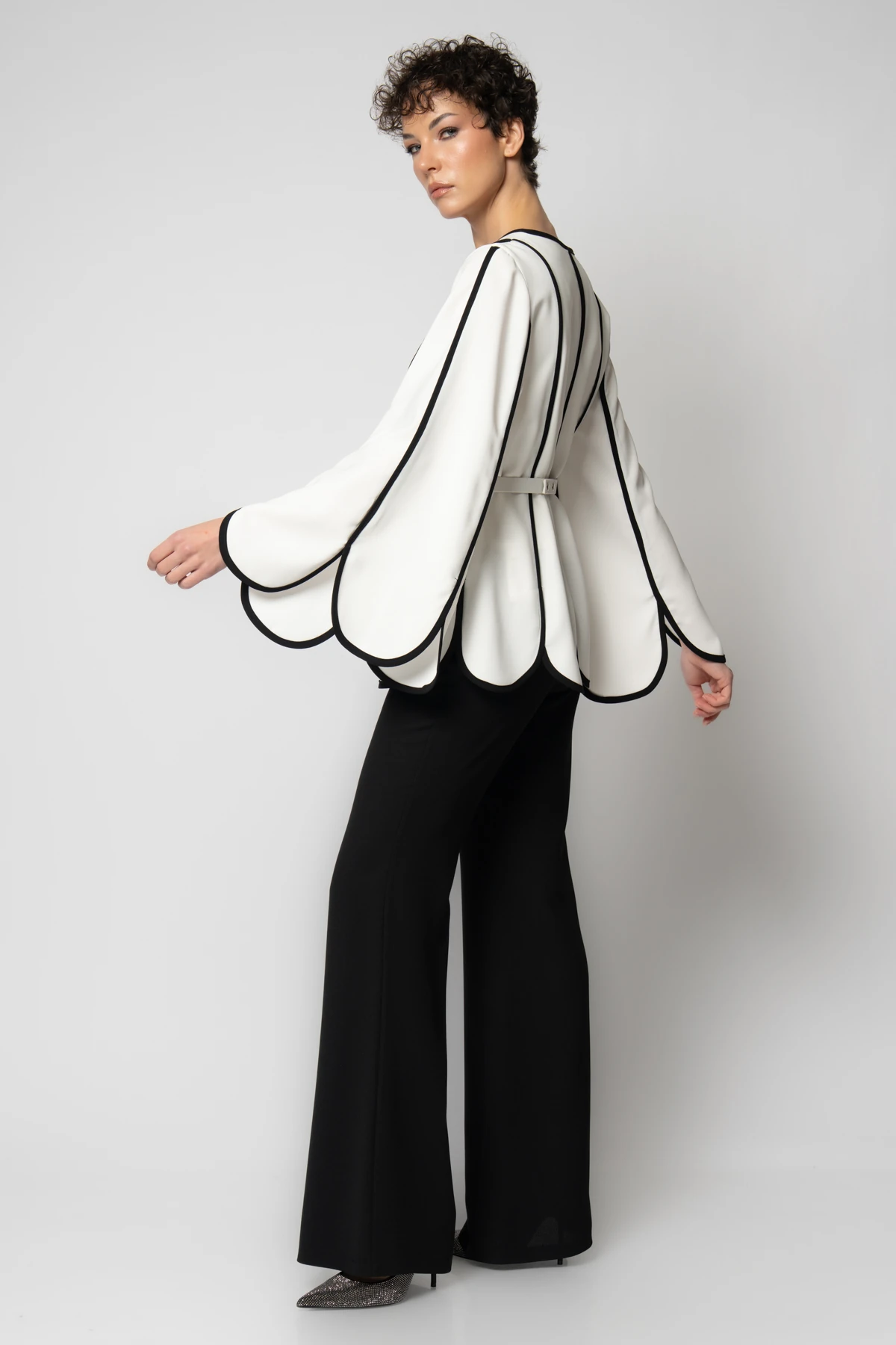 Dilim ceketli belinden çiçekli krep ikili abiye takım - Ekru