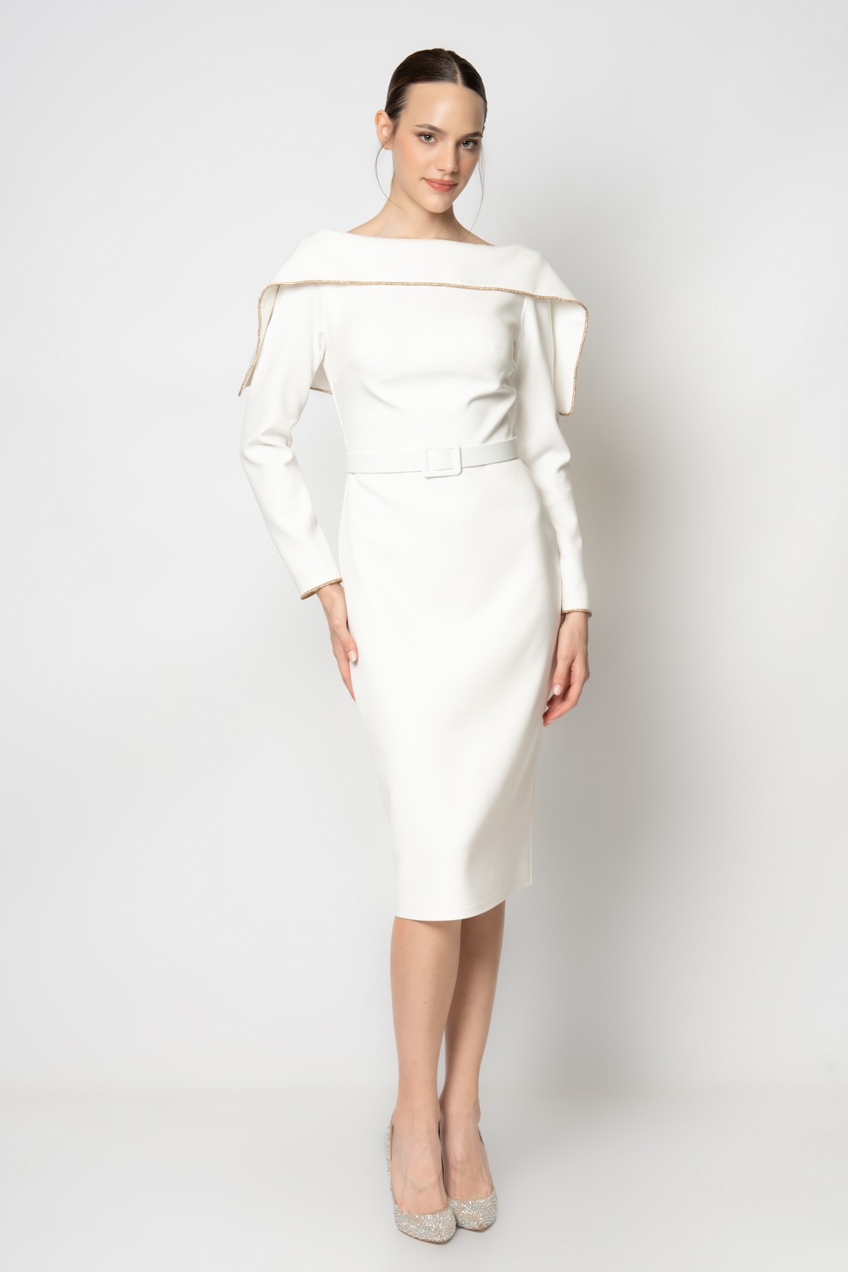 Taş şeritli şal yaka uzun kollu krep abiye elbise - Ekru