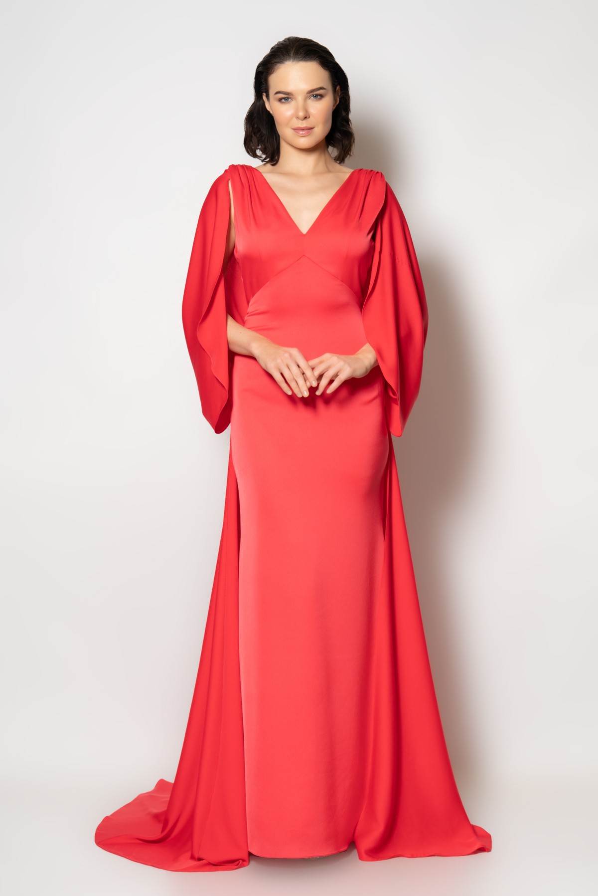 Sırtı açık kuyruklu yarasa kollu abiye elbise - Kırmızı